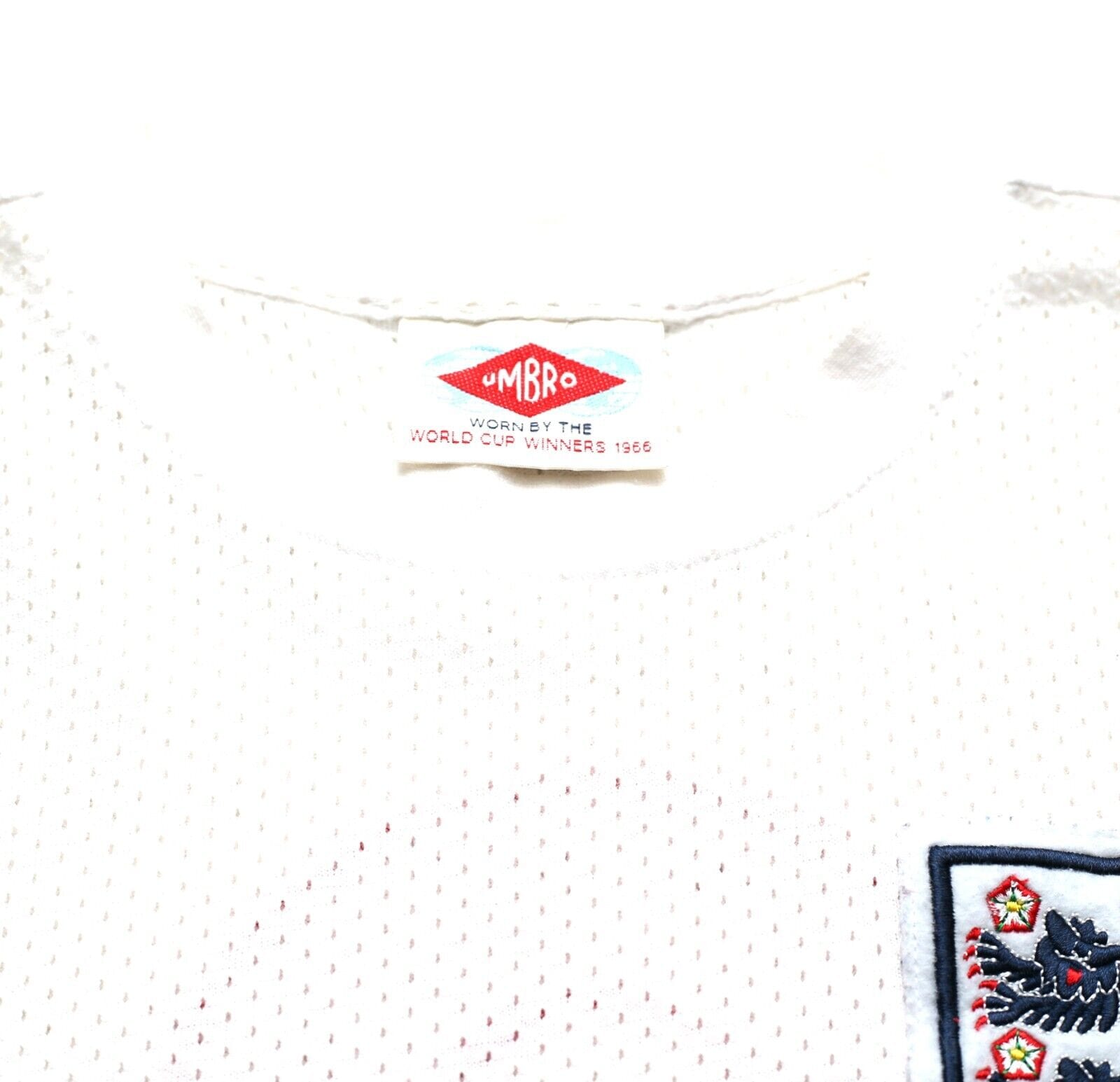 1970 MOORE #6 England Vintage Umbro Home Football Shirt (S) West Ham Utd