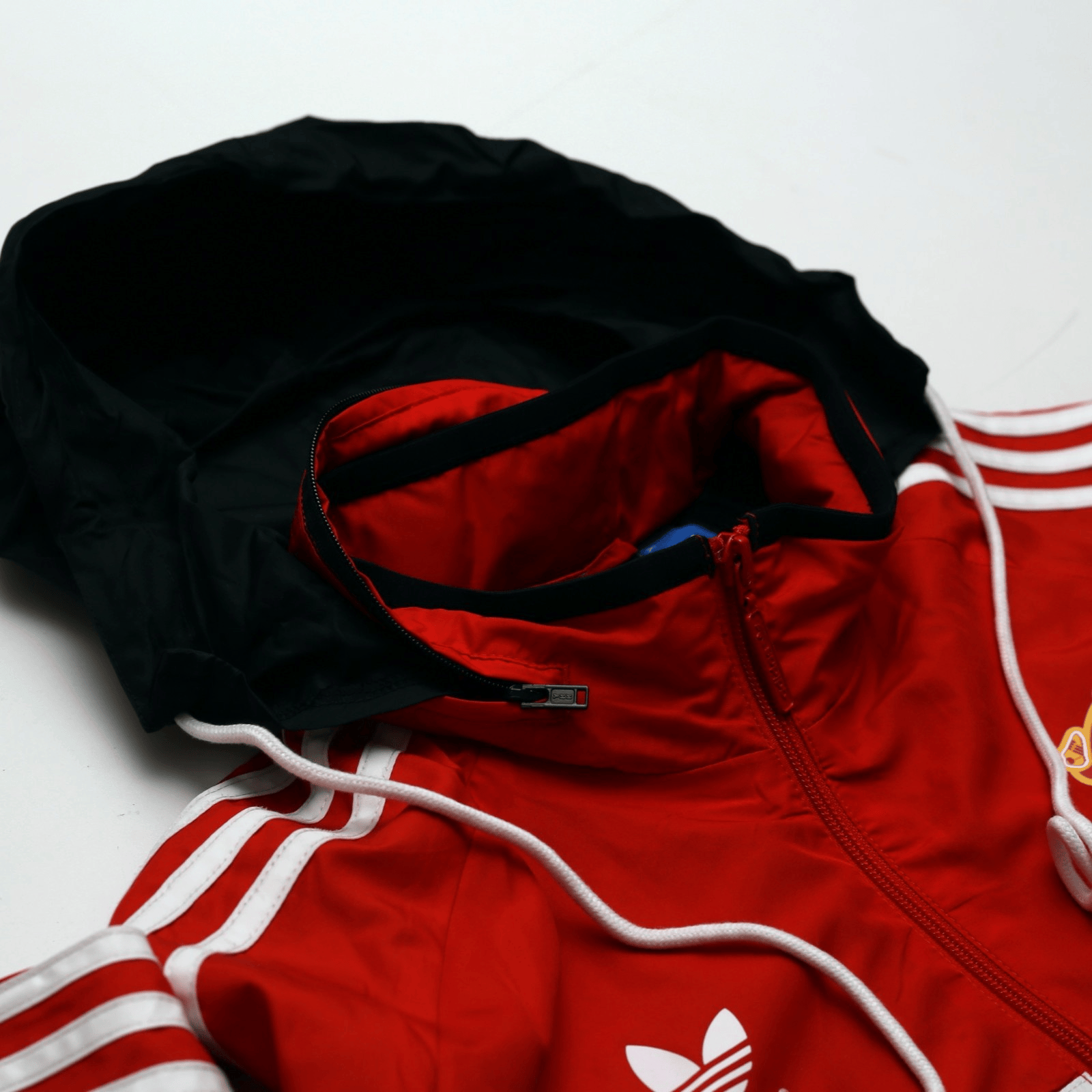 1980s Style Manchester United Vintage Retro adidas Originals Hooded Jacket (M)