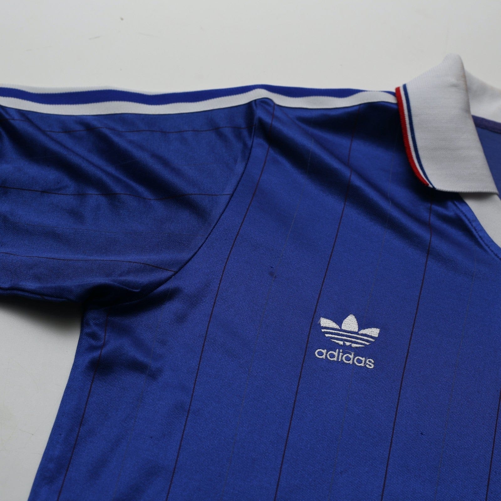 1982 Platini #10 France Retro adidas Originals Home Football Shirt (M/L)