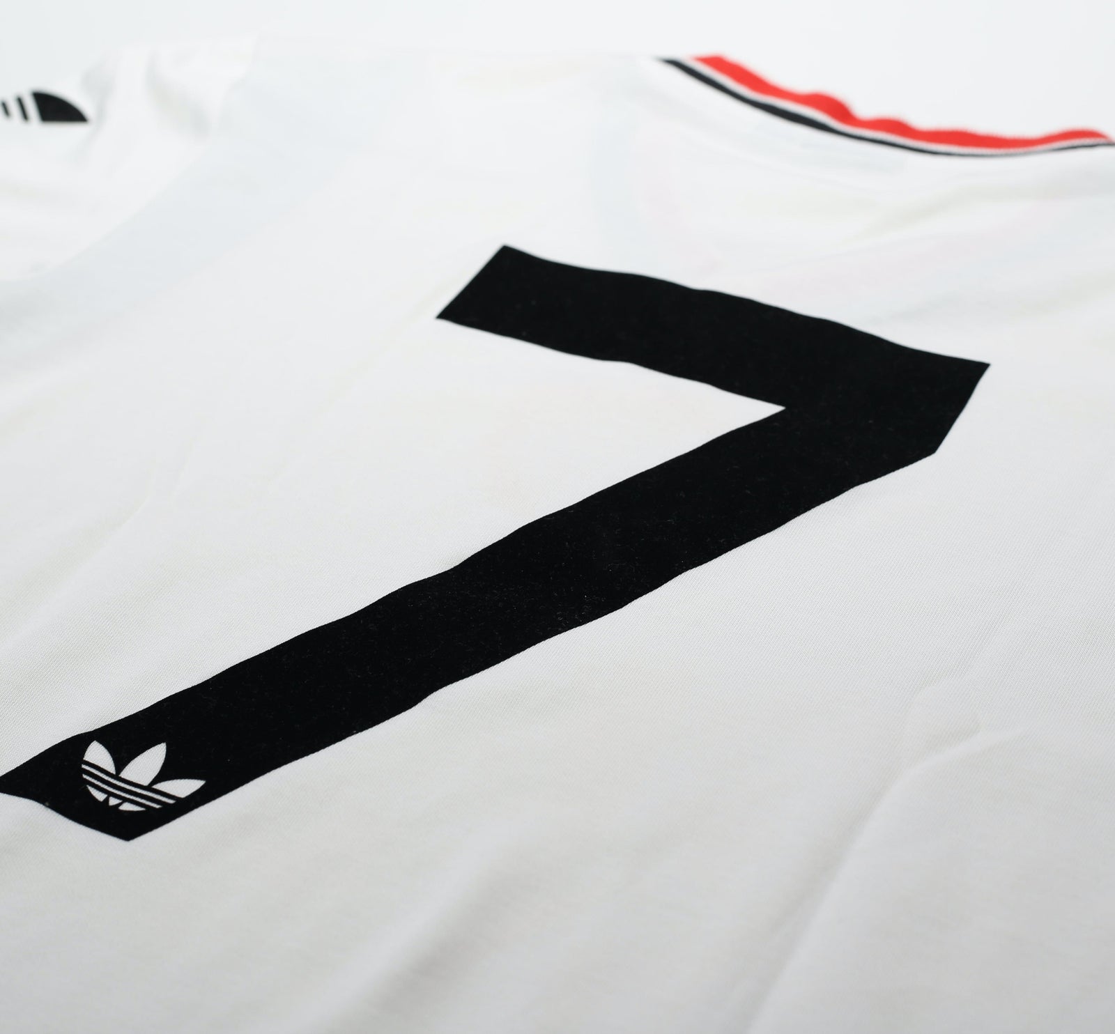 1984/85 ROBSON #7 Manchester United adidas Originals Away Football Shirt (S)