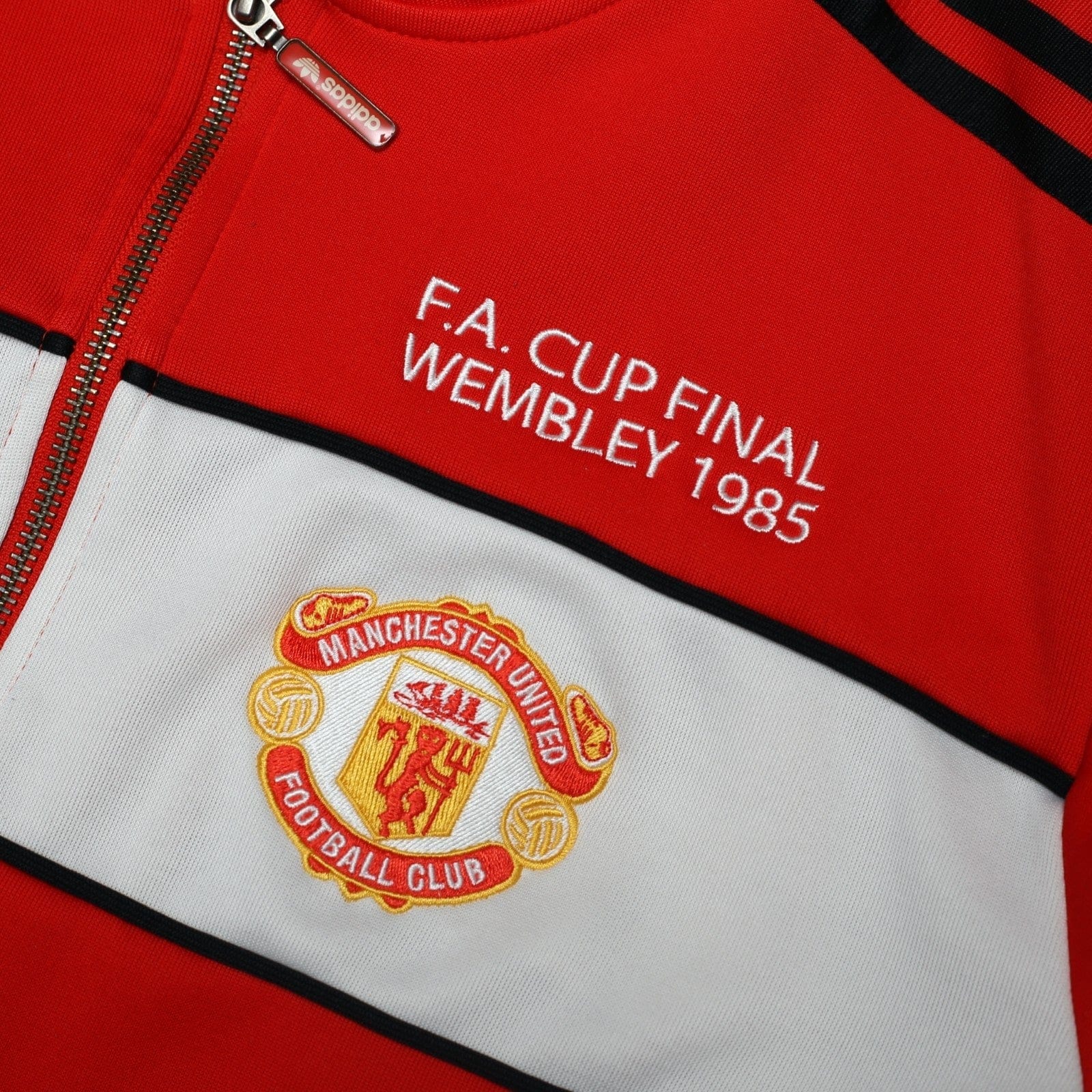 1985 Manchester United adidas Originals FA Cup Football Track Top Jacket (M)