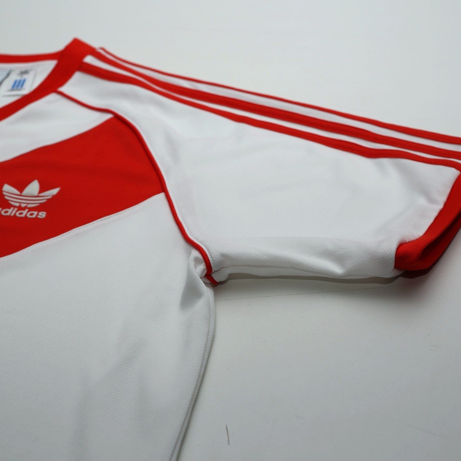 1985' River Plate #10 Retro adidas Originals Home Football Shirt (XL)