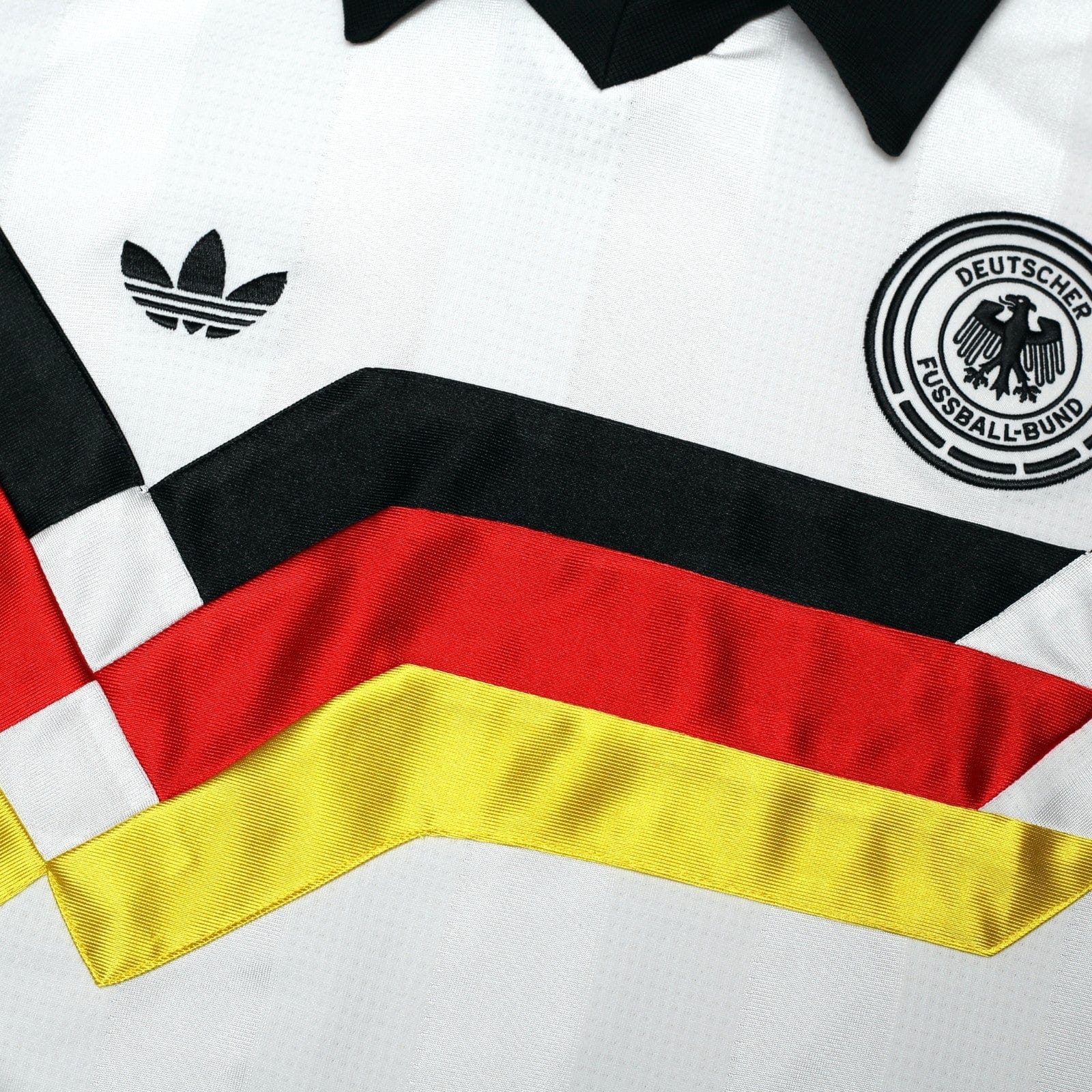 1988/91 West Germany Italia 90 Retro adidas Originals Football Shirt (M/L)