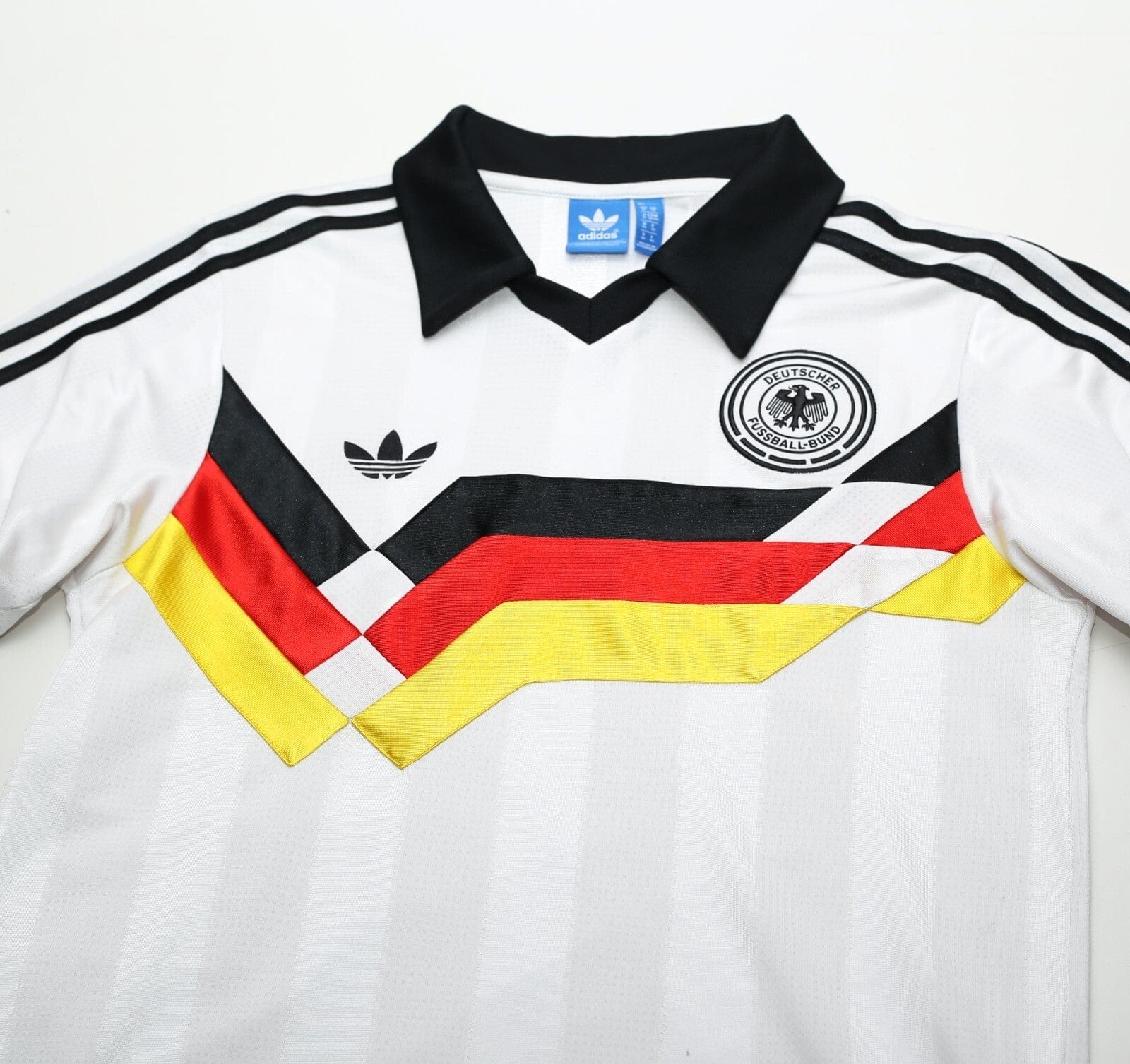1988/91 WEST GERMANY Retro adidas Originals Football Shirt (S/M) Italia 90