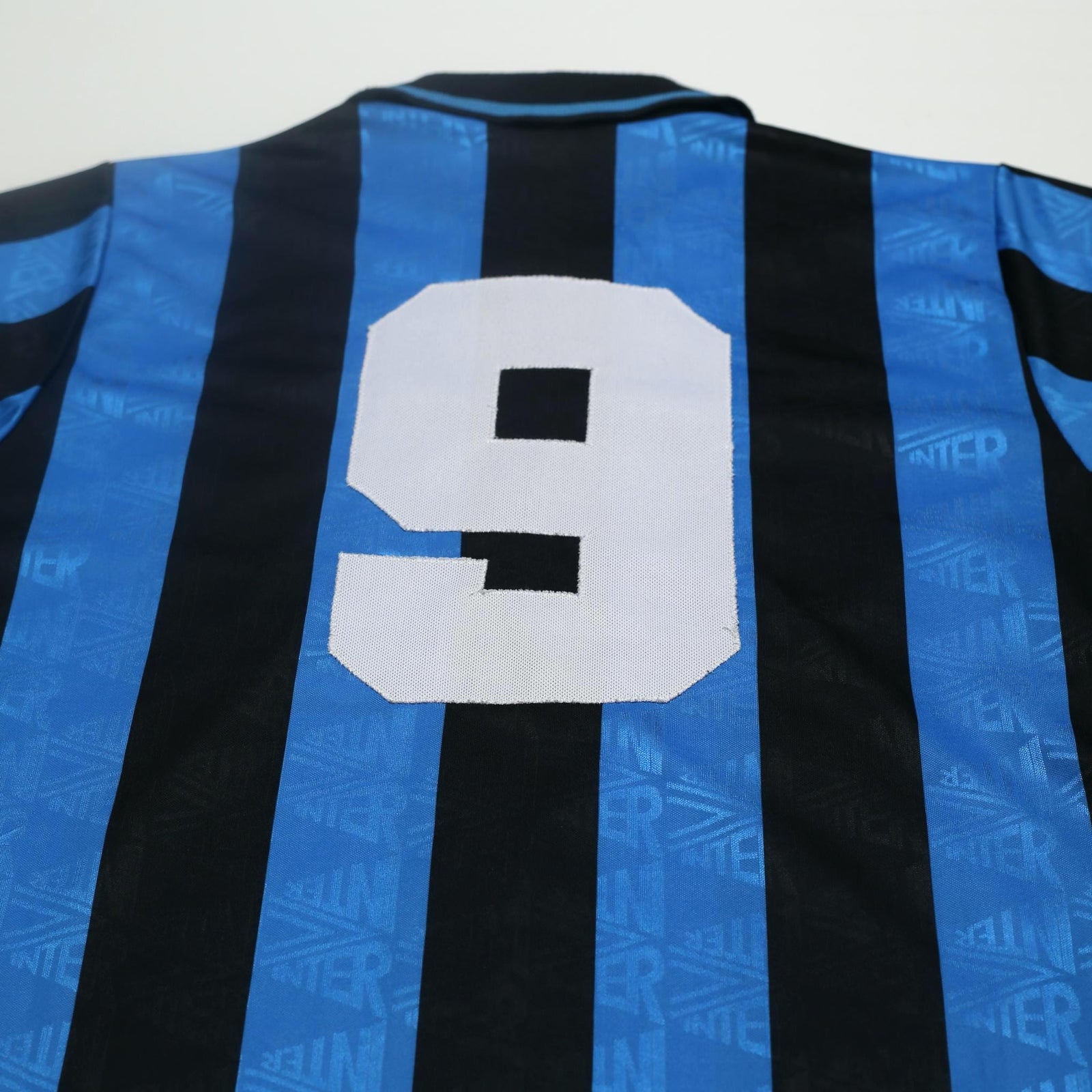 1990/91 #9 Inter Milan Vintage Umbro Home Football Shirt (S)