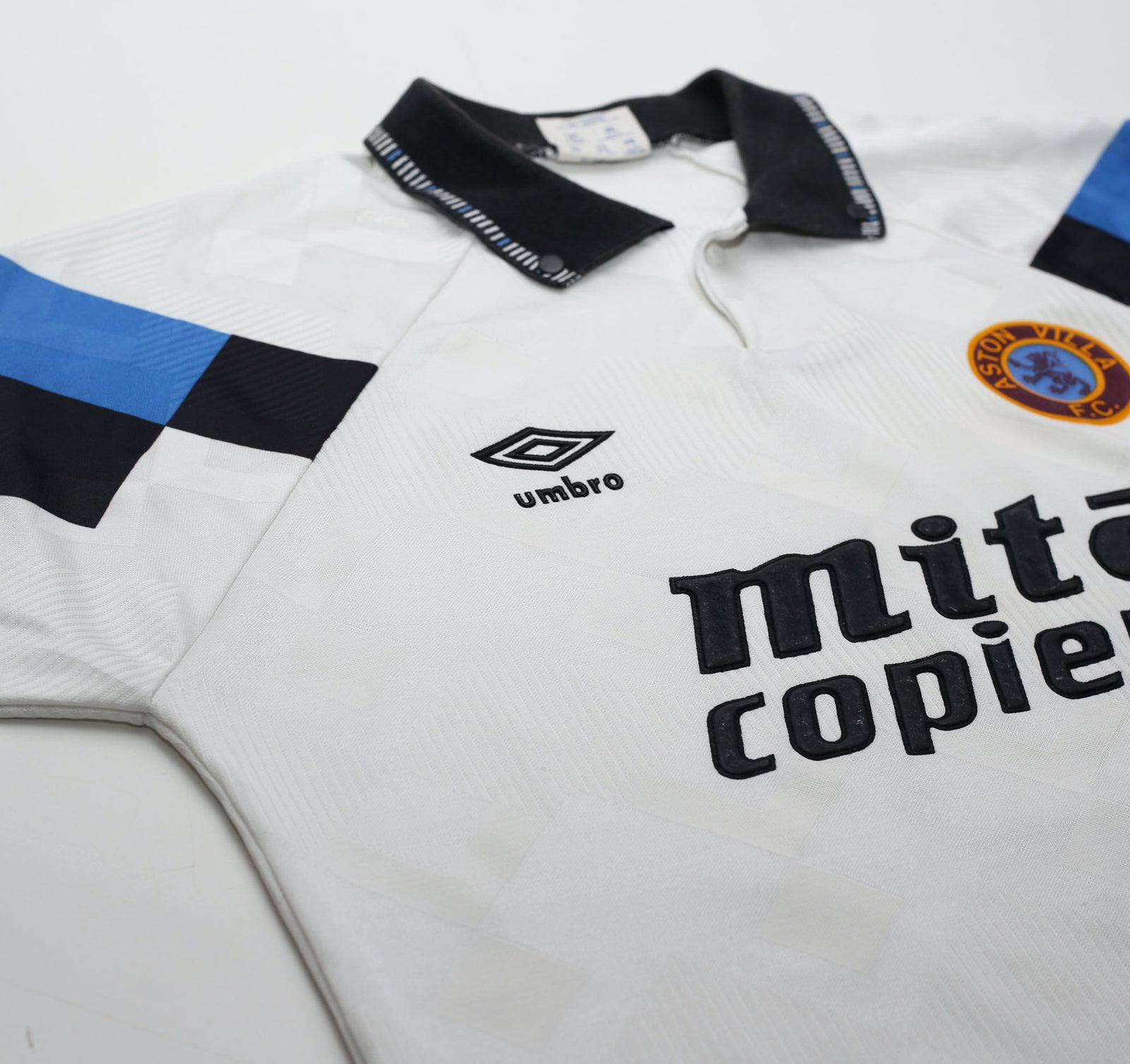 1990/92 ASTON VILLA Vintage Umbro Away Football Shirt (S)