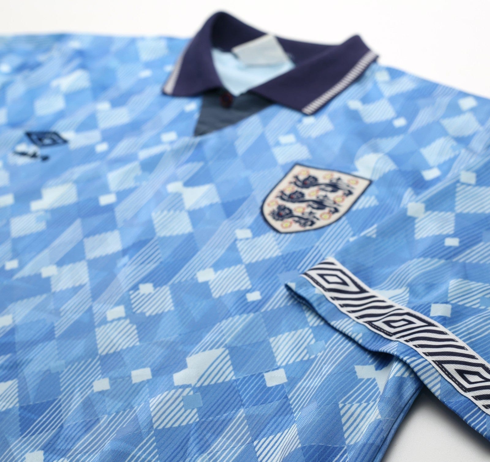 1990/92 ENGLAND Vintage Umbro Third Football Shirt (L) Italia 90