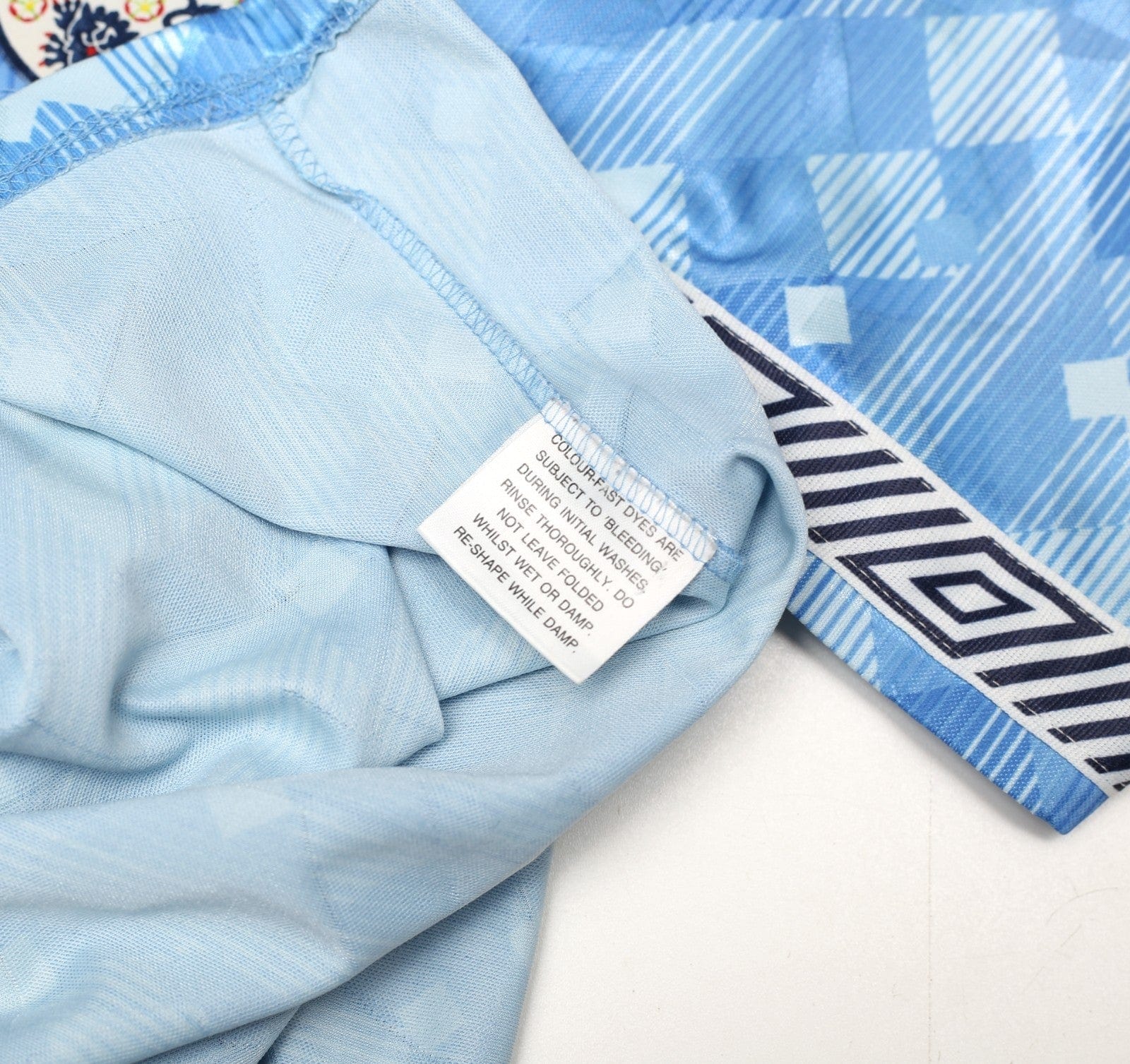 1990/92 ENGLAND Vintage Umbro Third Football Shirt (L) Italia 90