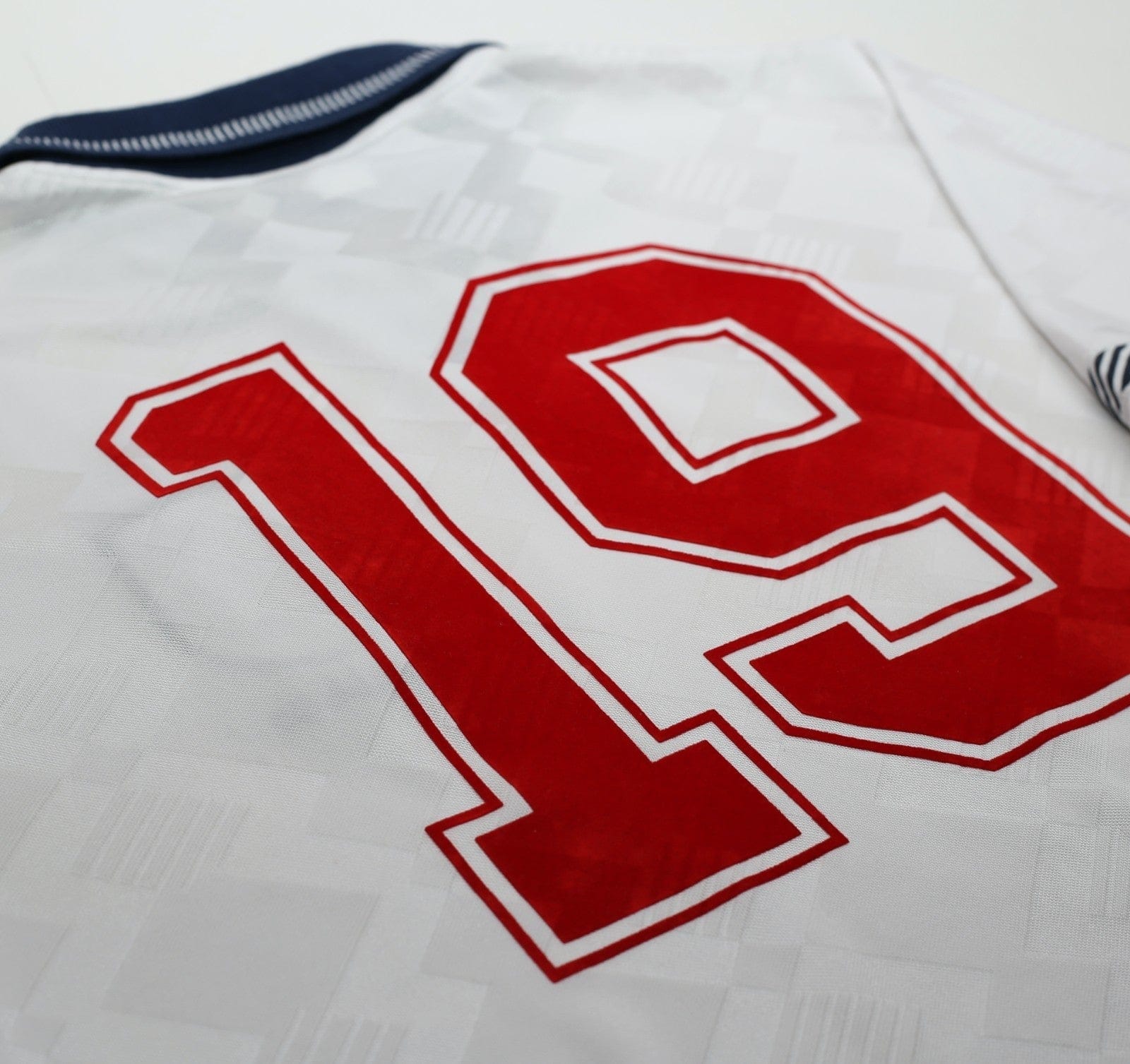 1990/92 GASCOIGNE #19 England Retro Umbro Home Football Shirt (M) Italia 90