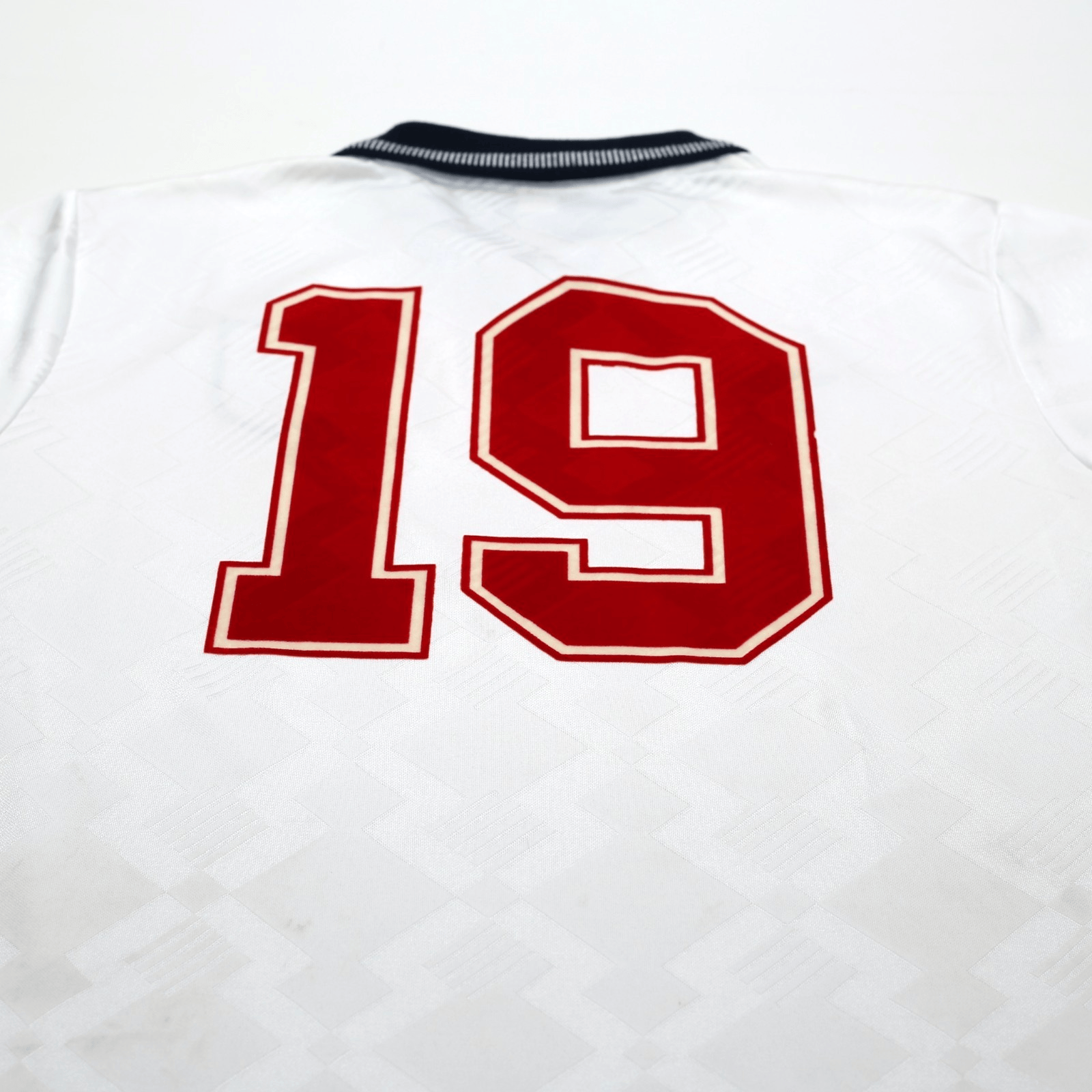 1990/92 Gascoigne #19 England Retro Umbro Home Football Shirt (M) Italia 90