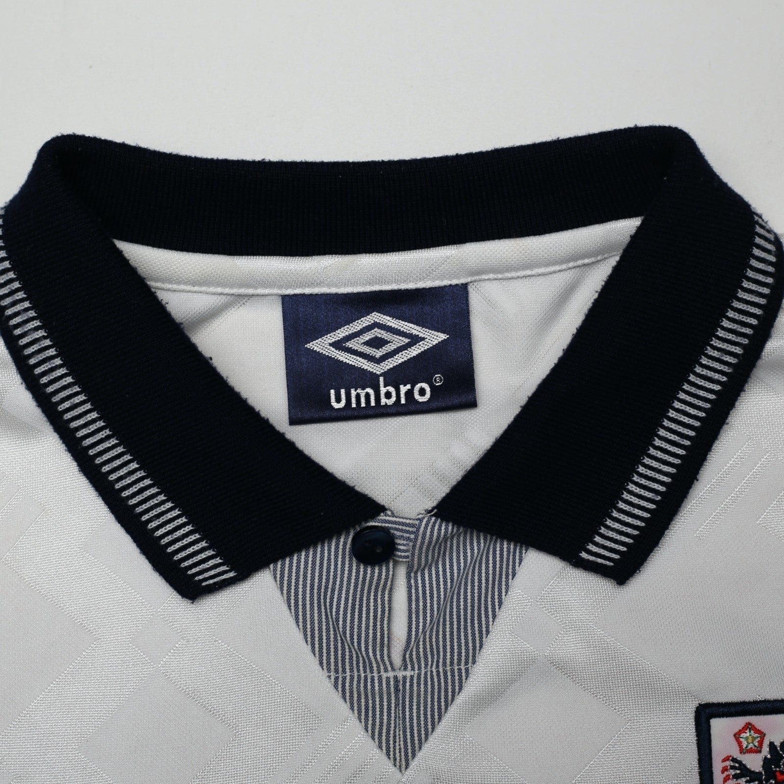 1990/92 Gascoigne #19 England Retro Umbro Home Football Shirt (M) Italia 90