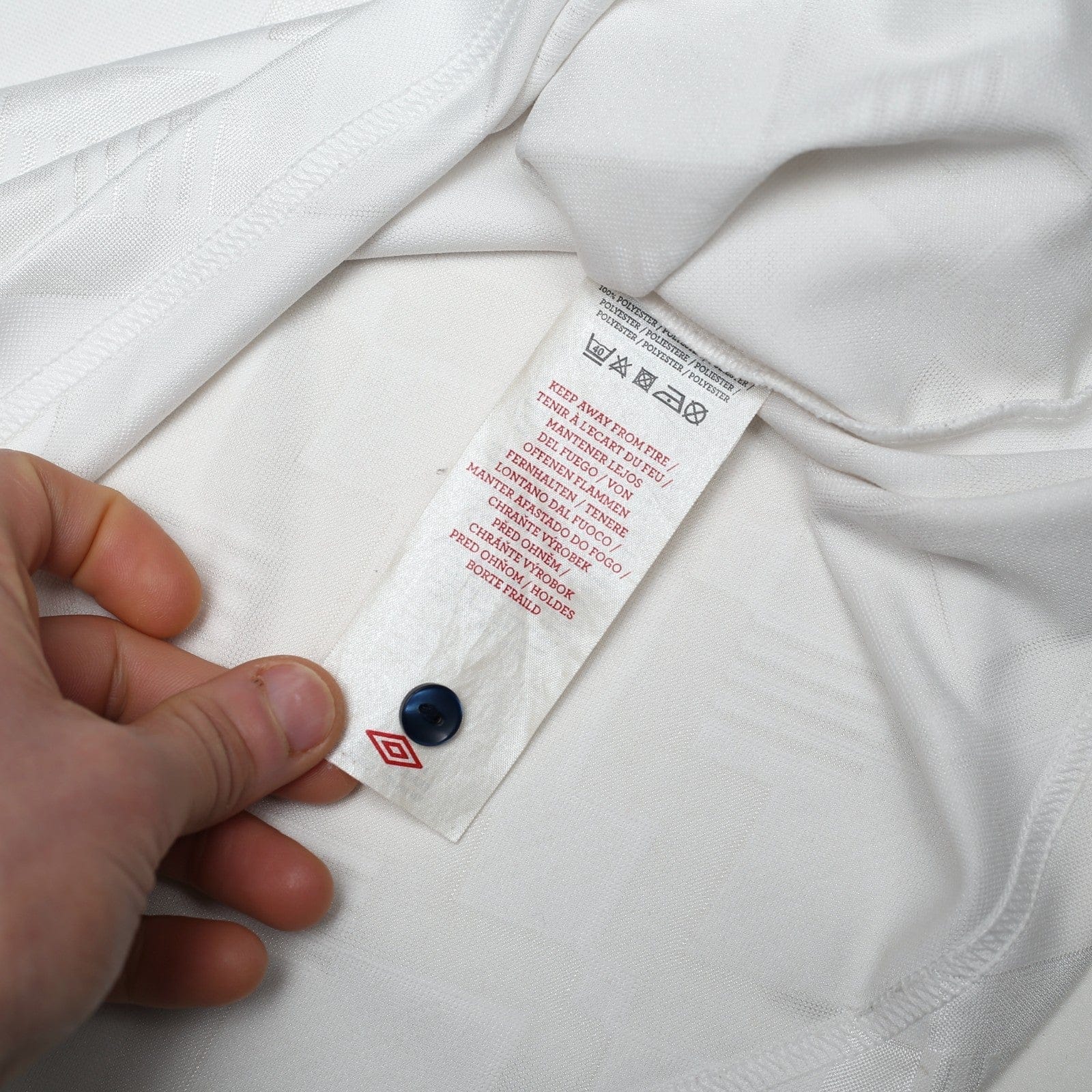 1990/92 Gascoigne #19 England Retro Umbro Home Football Shirt (M) Italia 90