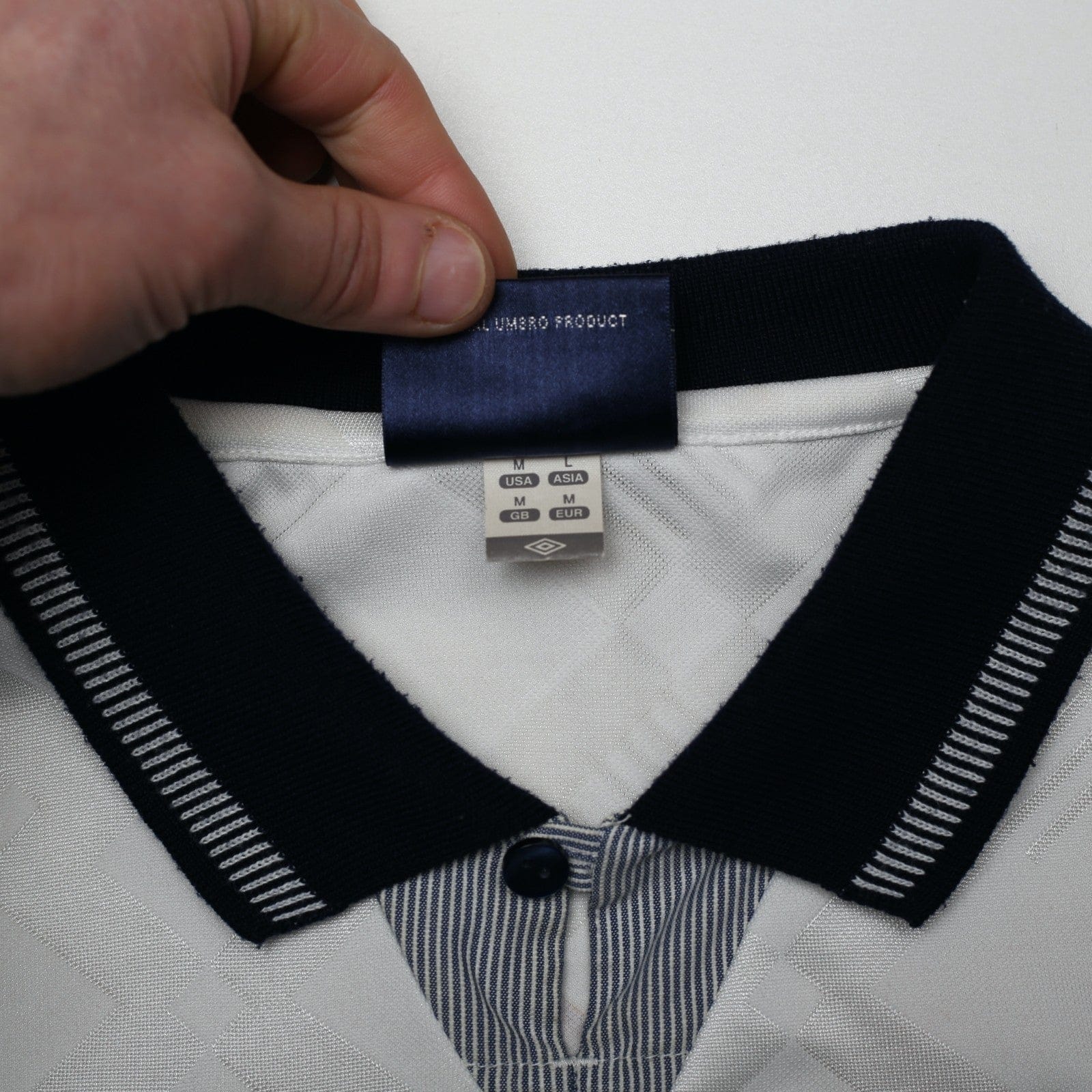 1990/92 Gascoigne #19 England Retro Umbro Home Football Shirt (M) Italia 90