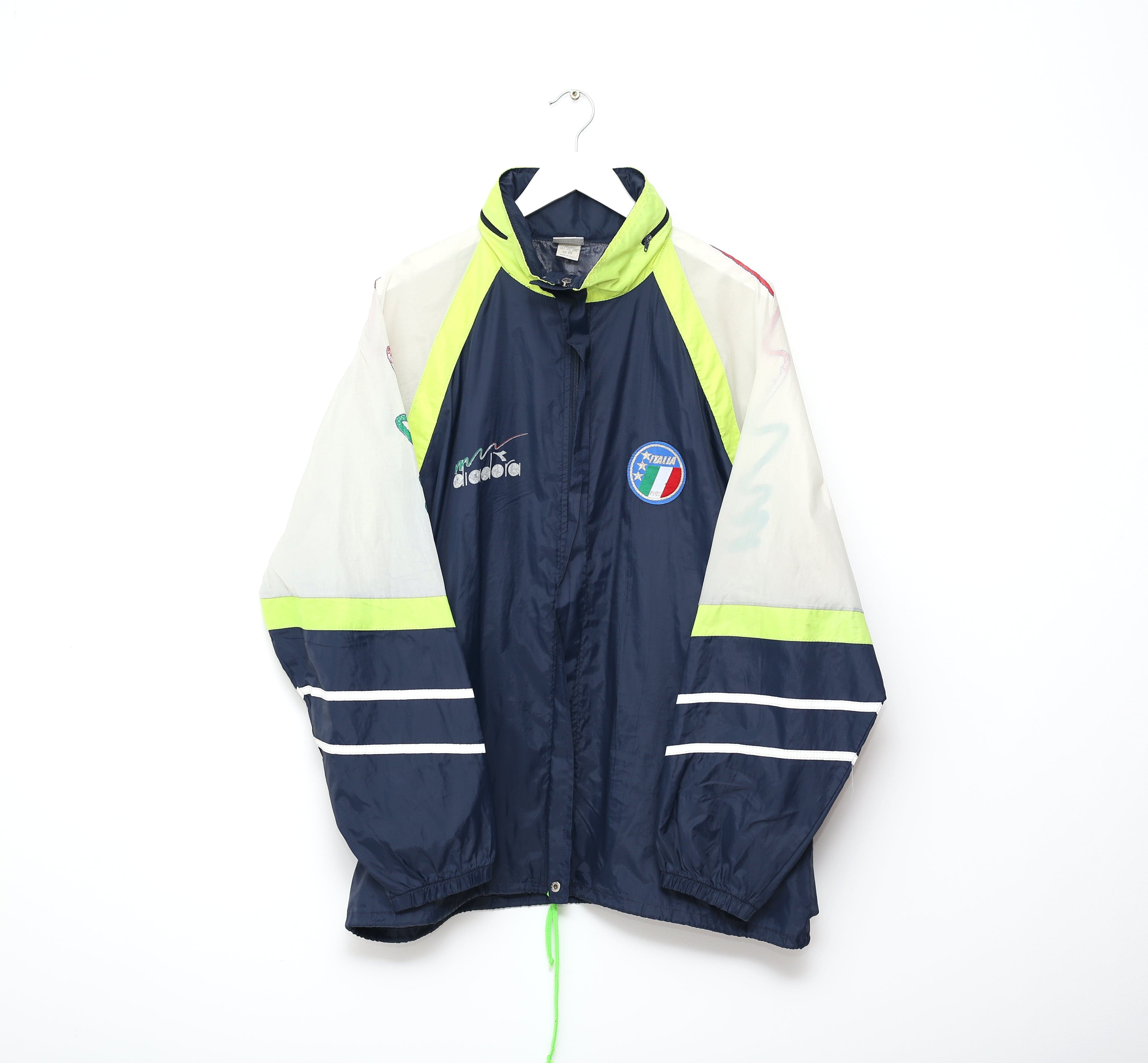 1990/92 ITALY Vintage Diadora Rain Coat Jacket Windbreaker (XL - Main Image