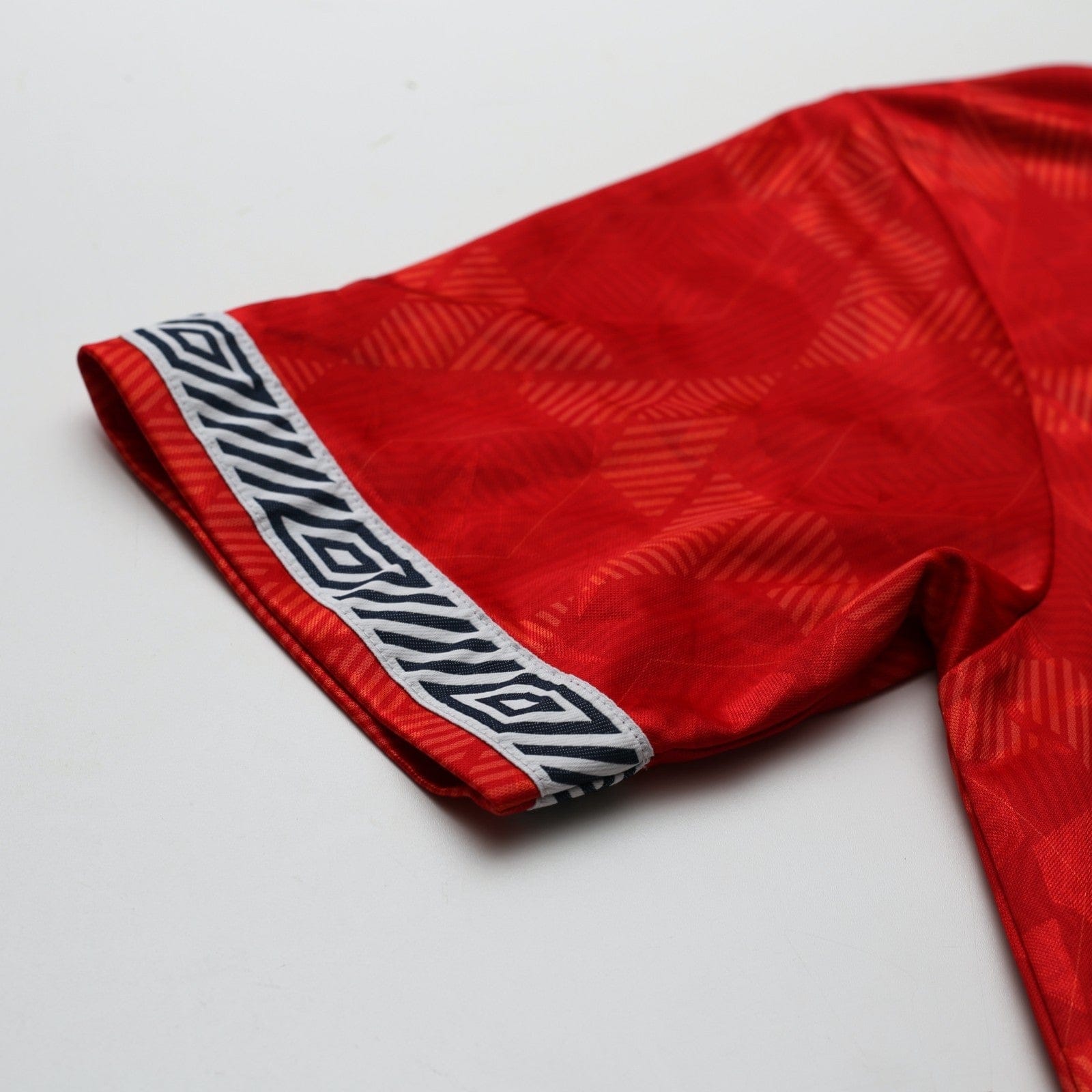 1990/93 Wright #14 England Vintage Umbro Away Football Shirt (M) US Cup 93