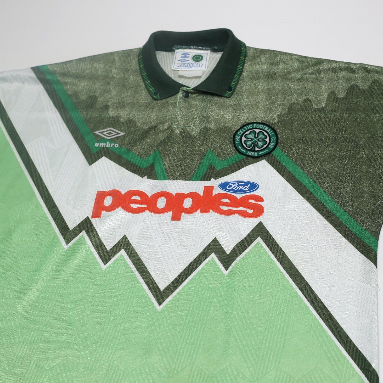 1991/92 Celtic Vintage Umbro Away Football Shirt (XL)