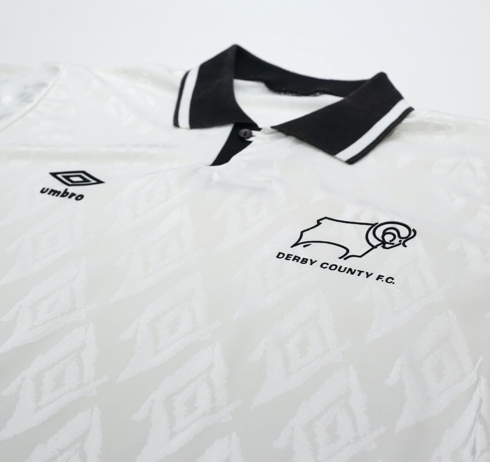 1991/93 DERBY COUNTY Vintage Umbro Home Football Shirt Jersey (L)