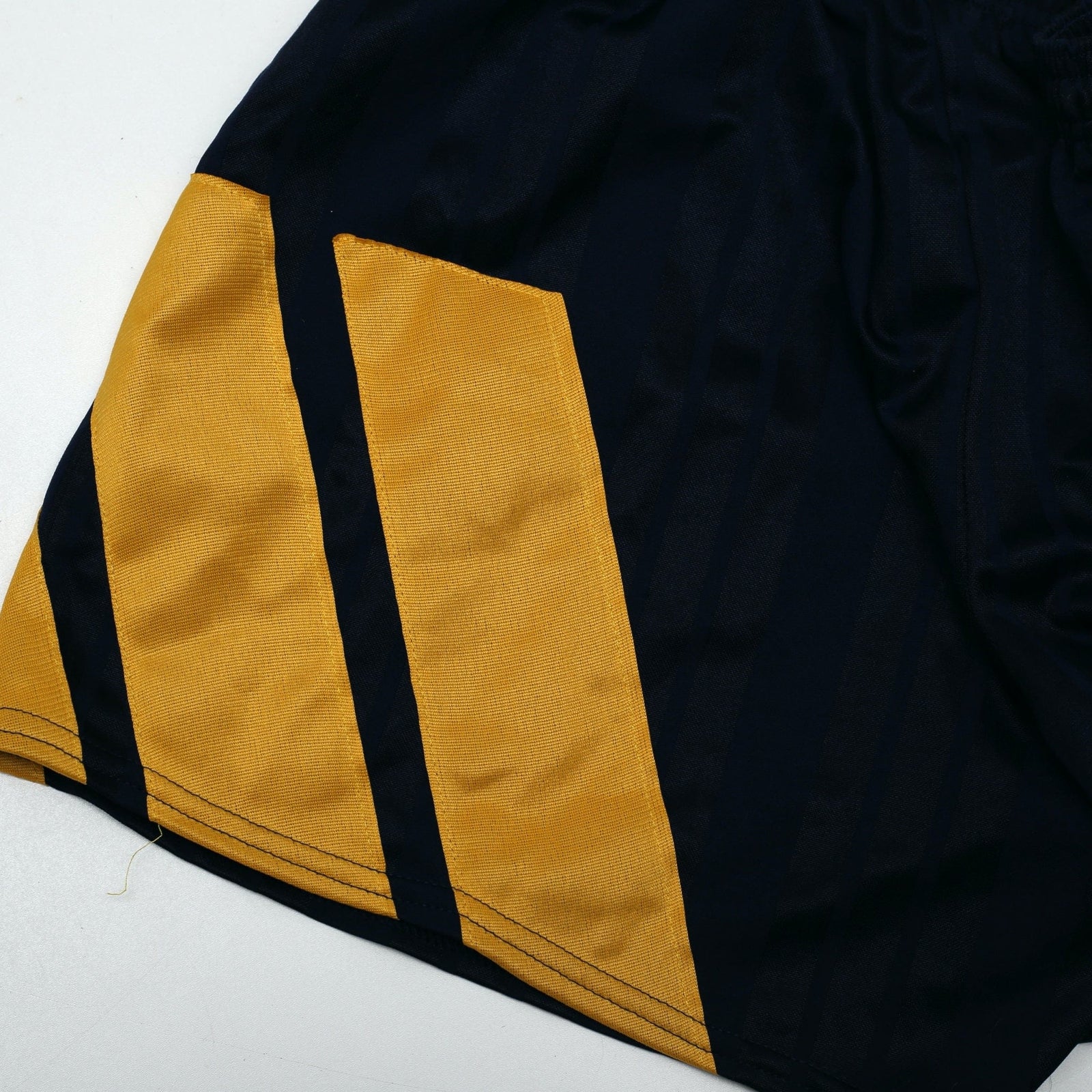 1993/94 Arsenal adidas Equipment Away Football Shorts (34)