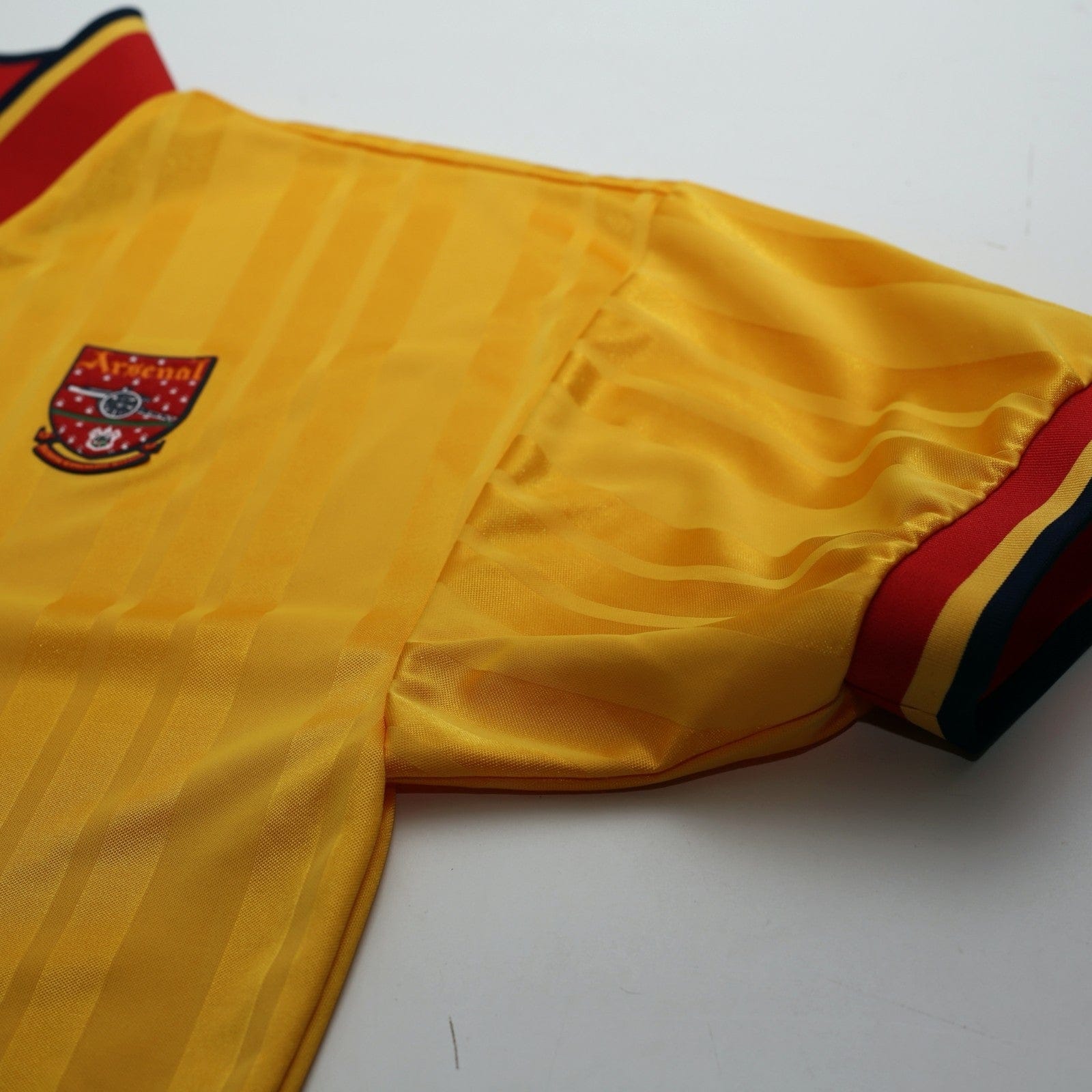 1993/94 Wright #8 Arsenal Retro adidas Equipment Away Football Shirt (S/M)