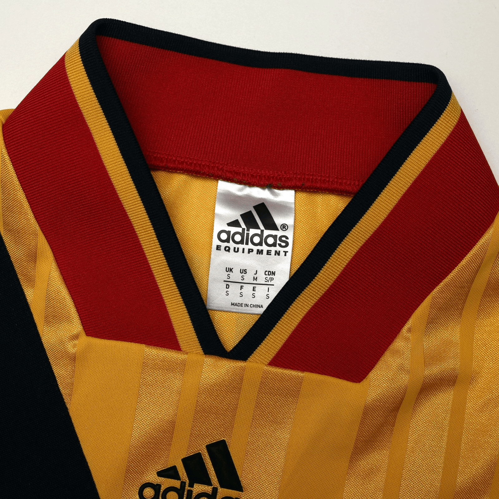 1993/94 Wright #8 Arsenal Retro adidas Equipment Away Football Shirt (S/M)