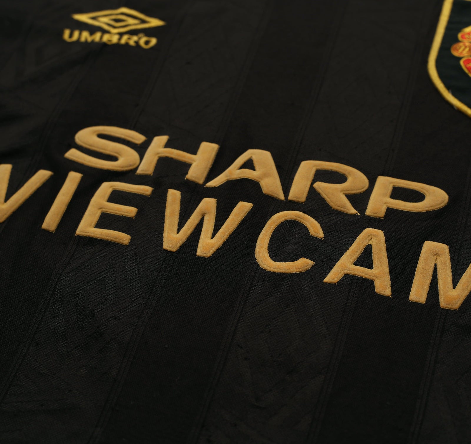 1993/95 CANTONA #7 Manchester United Vintage Umbro Away Football Shirt (L/XL)