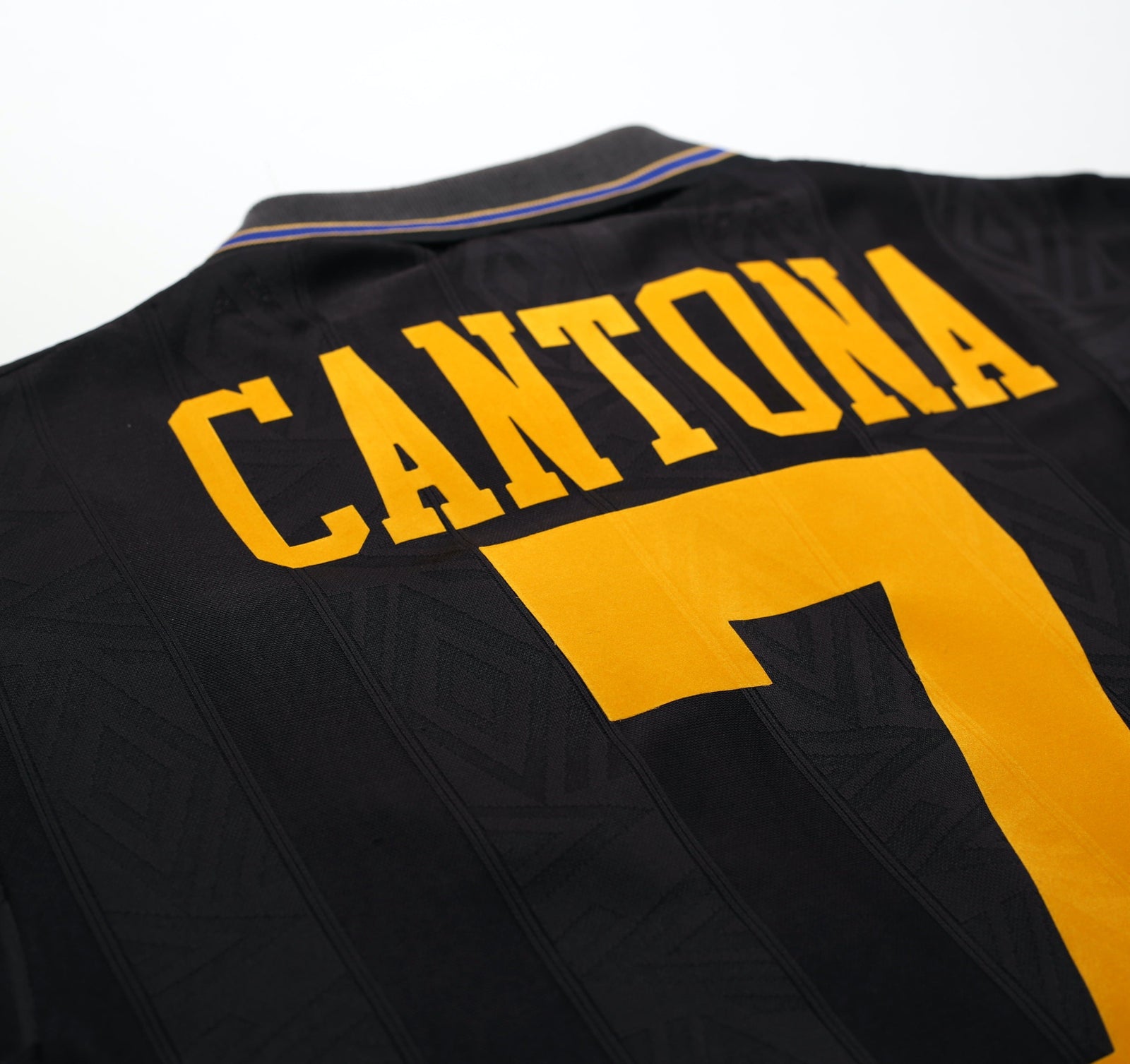 1993/95 CANTONA #7 Manchester United Vintage Umbro Away Football Shirt (L/XL)