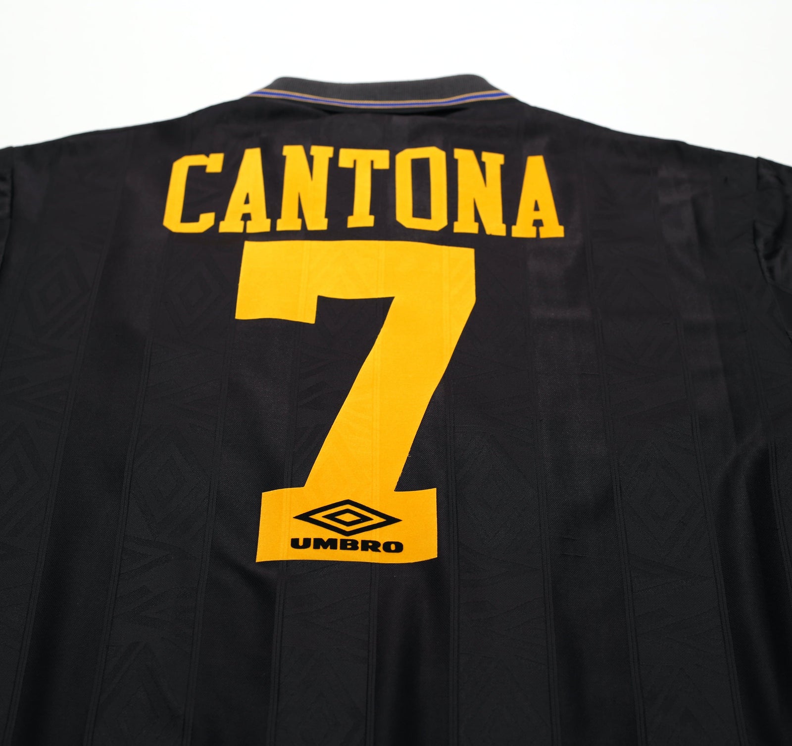 1993/95 CANTONA #7 Manchester United Vintage Umbro Away Football Shirt (L/XL)