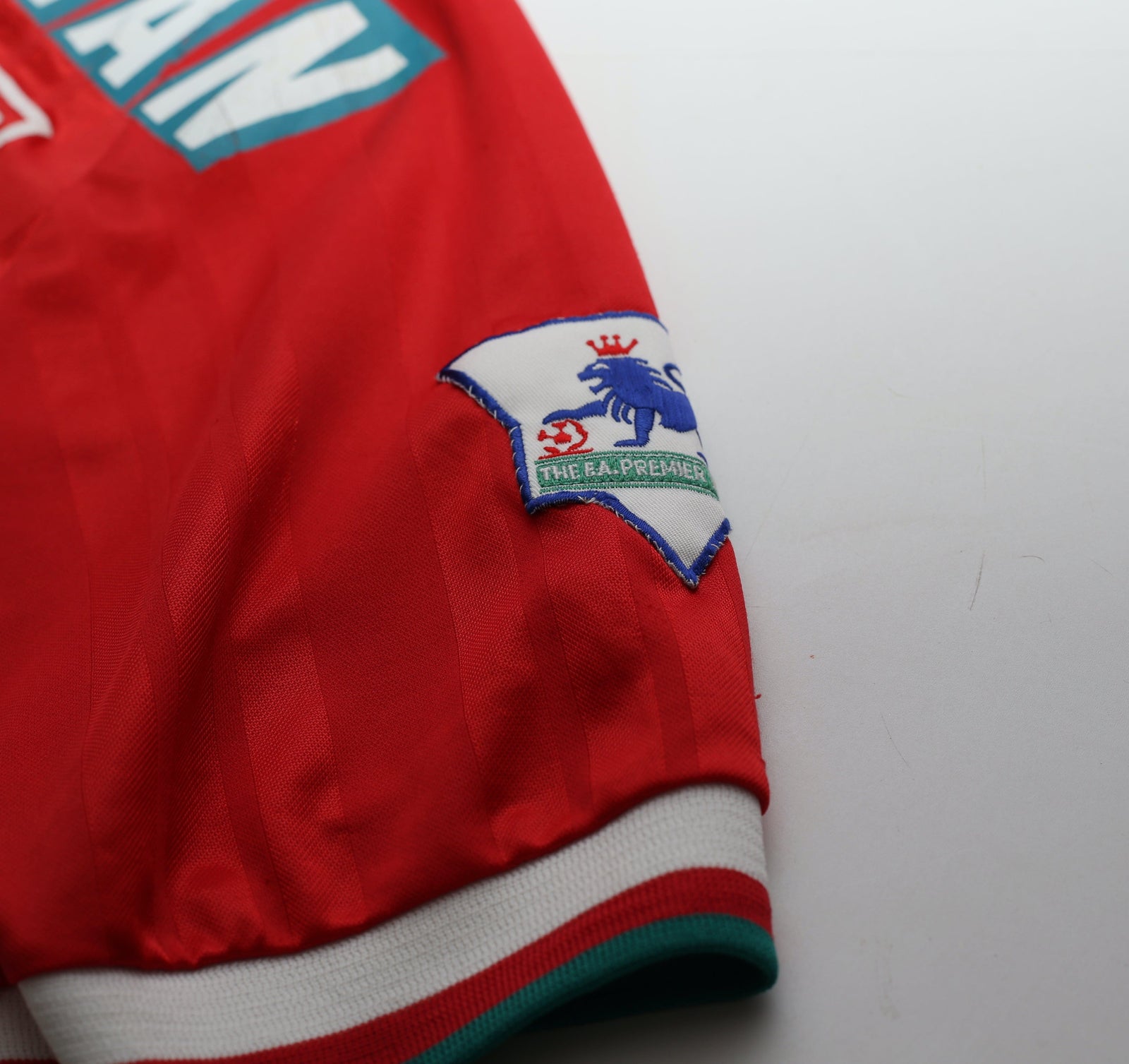 1993/95 McMANAMAN #17 Liverpool Vintage adidas Home Football Shirt (S) 34/36