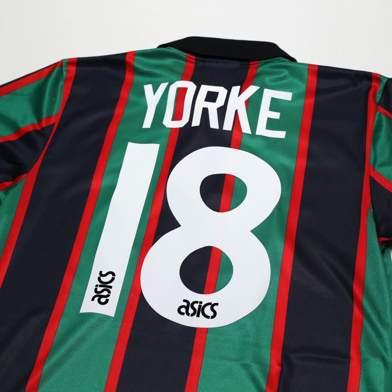 1993/95 Yorke #18 Aston Villa Vintage Asics Away Football Shirt (M)