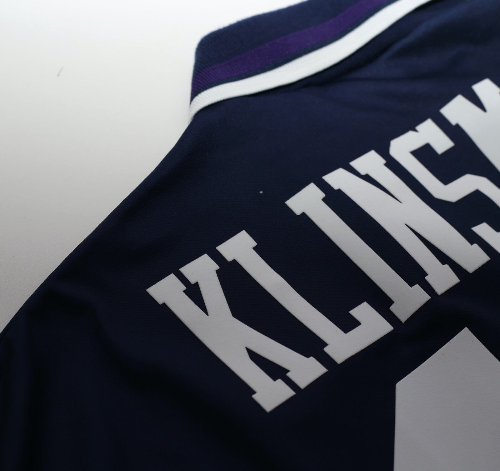 1994/95 KLINSMANN #18 Tottenham Hotspur Vintage Umbro Away Football Shirt (L)