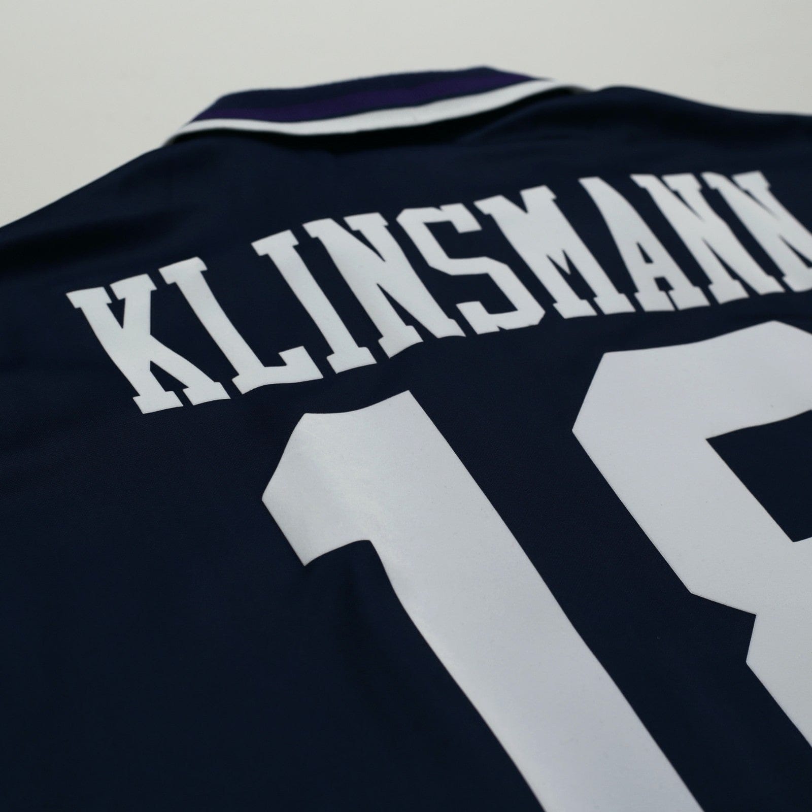 1994/95 Klinsmann #18 Tottenham Hotspur Vintage Umbro Away Football Shirt (L)