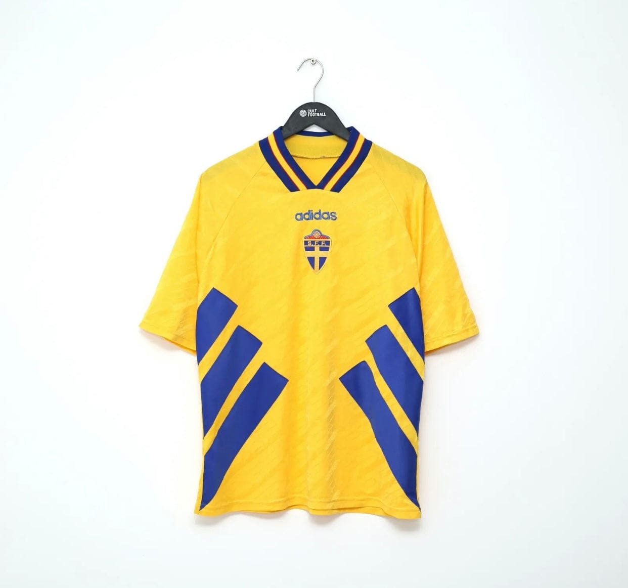 1994/95 SWEDEN Vintage adidas WC 94 Home Football Shirt (L) Larsson Era