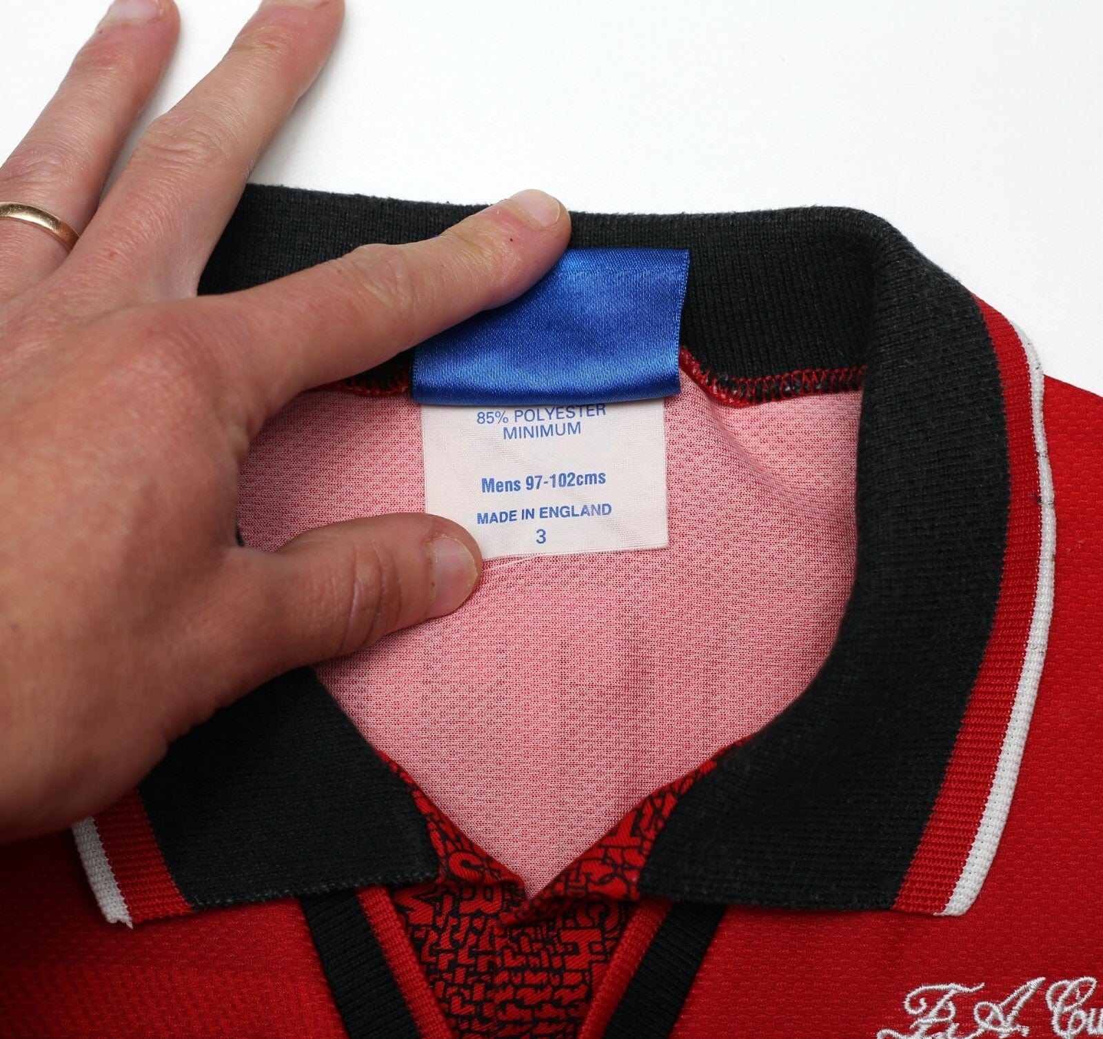 1994/96 CANTONA #7 Manchester United Vintage Umbro FA Cup Final Football Shirt M