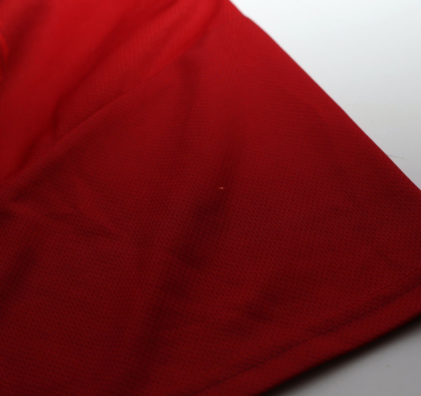 1994/96 CANTONA #7 Manchester United Vintage Umbro Football Shirt (L)