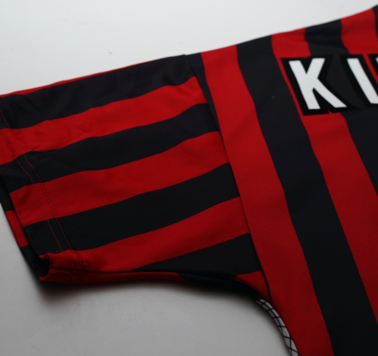 1994/96 KINKLADZE #7 Manchester City Vintage Umbro Away Football Shirt (M/L)