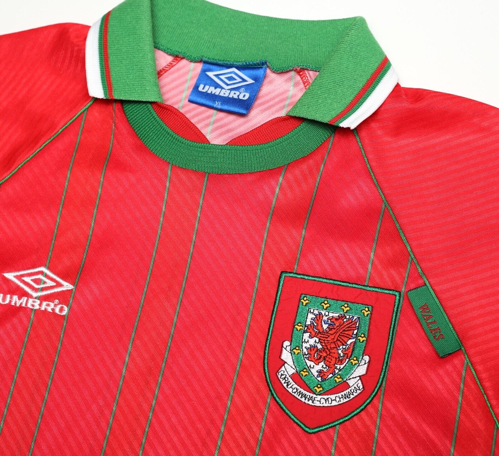 1994/96 RUSH #9 Wales Vintage Umbro Home Football Shirt Jersey (L/XL)