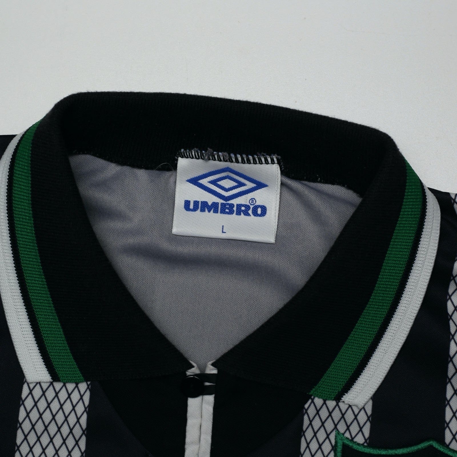 1994/96 Van Hooijdonk #9 Celtic Vintage Umbro Away Football Shirt (L)