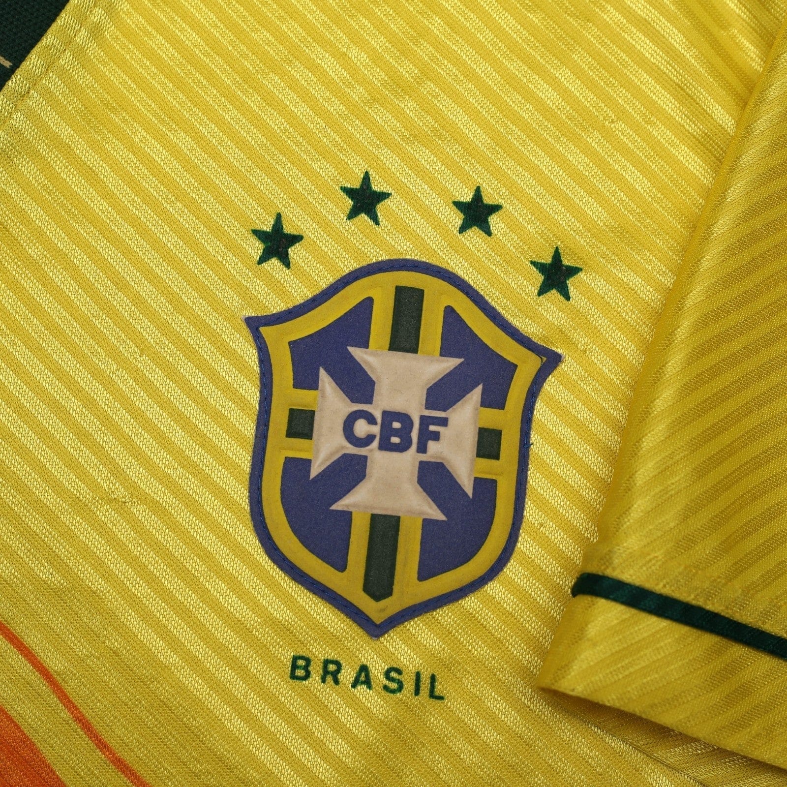 1994/97 Brazil Vintage Umbro Home Football Shirt (M) USA 94 World Cup