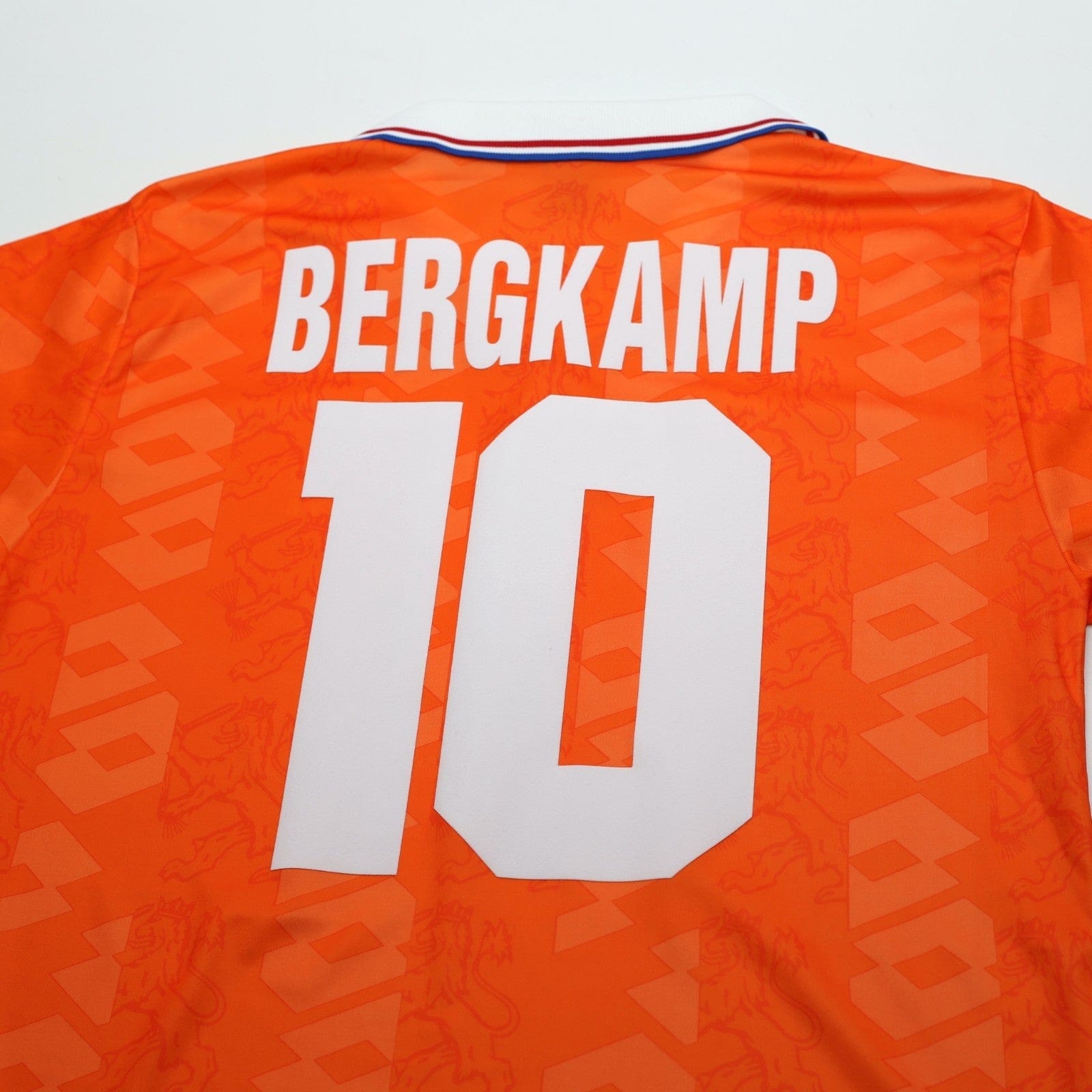 1994 Bergkamp #10 Holland Vintage Lotto Home Football Shirt (M) Netherlands