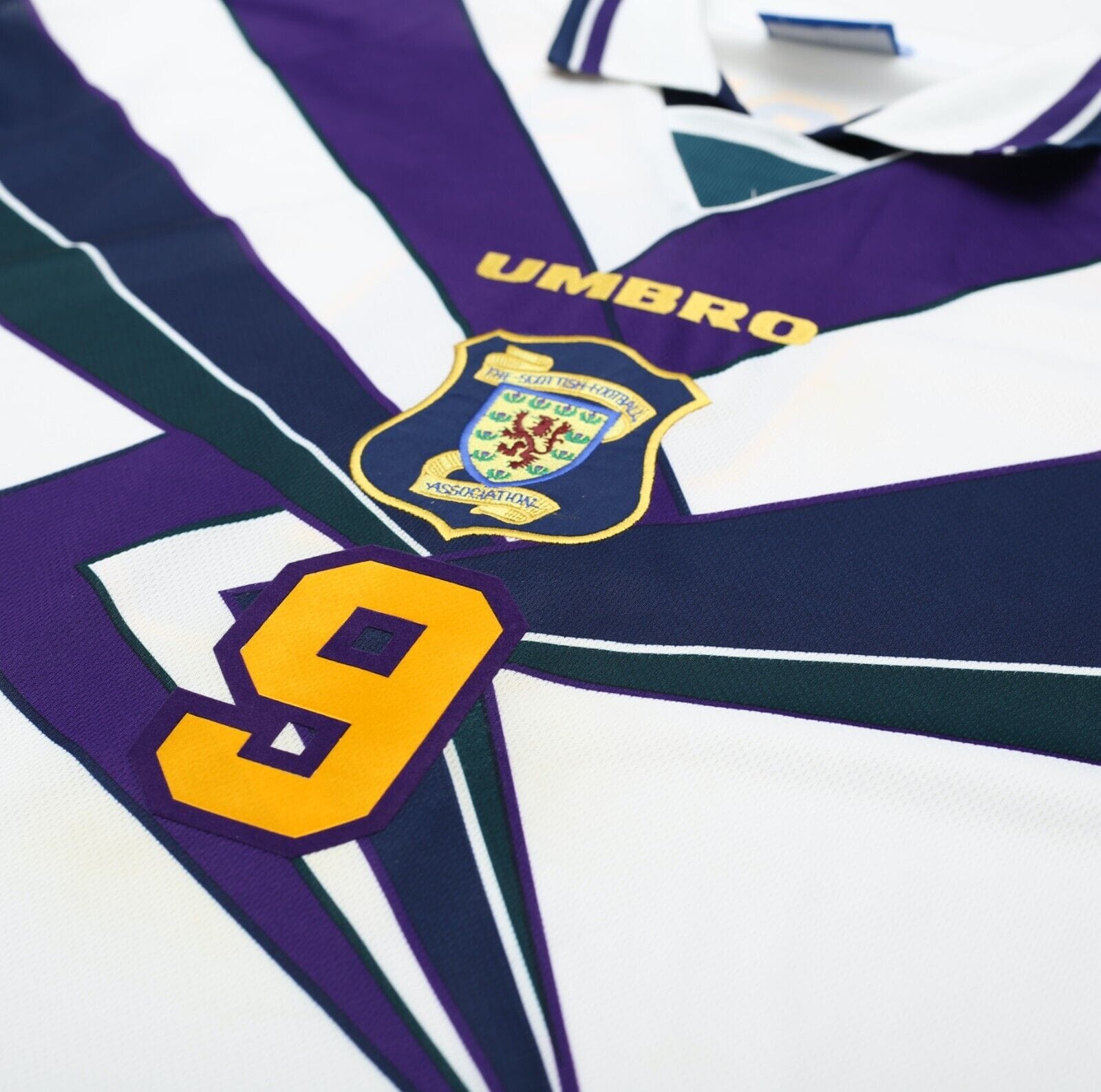 1995/96 McCOIST #9 Scotland Euro 96 Player Issue Umbro Away Football Shirt XL
