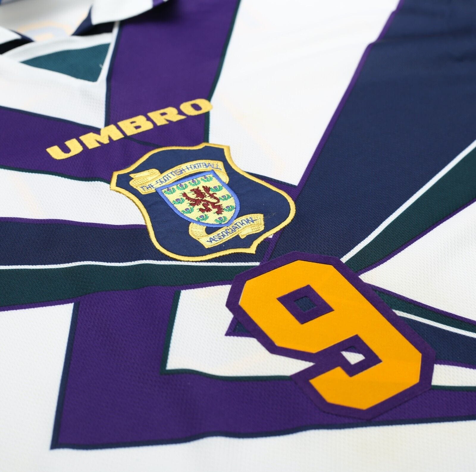 1995/96 McCOIST #9 Scotland Euro 96 Player Issue Umbro Away Football Shirt XL