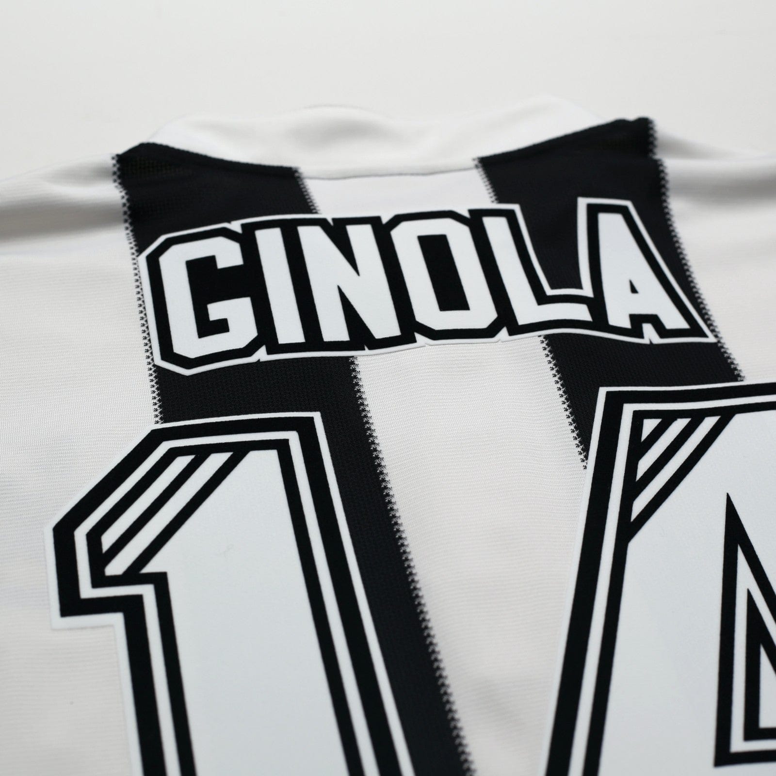 1995/97 Ginola #14 Newcastle United Retro adidas Football Shirt (XL)