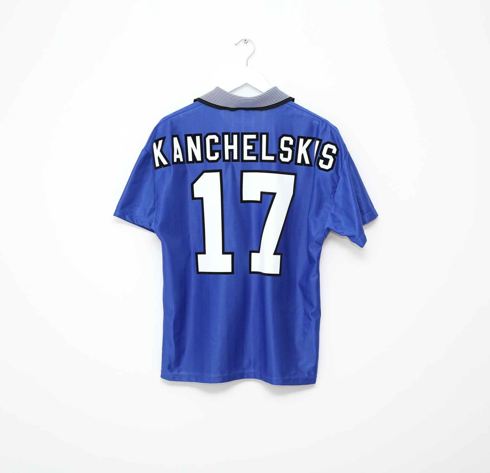 1995/97 KANCHELSKIS #17 Everton Vintage Umbro Home Football Shirt (M)