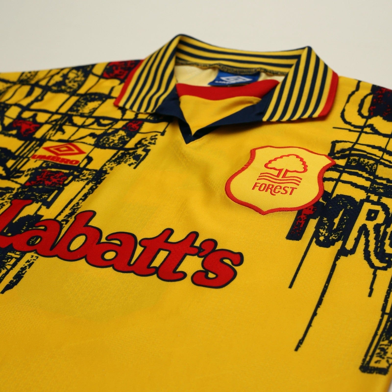 1995/97 Pearce #3 Nottingham Forest Vintage Away Football Shirt (L)
