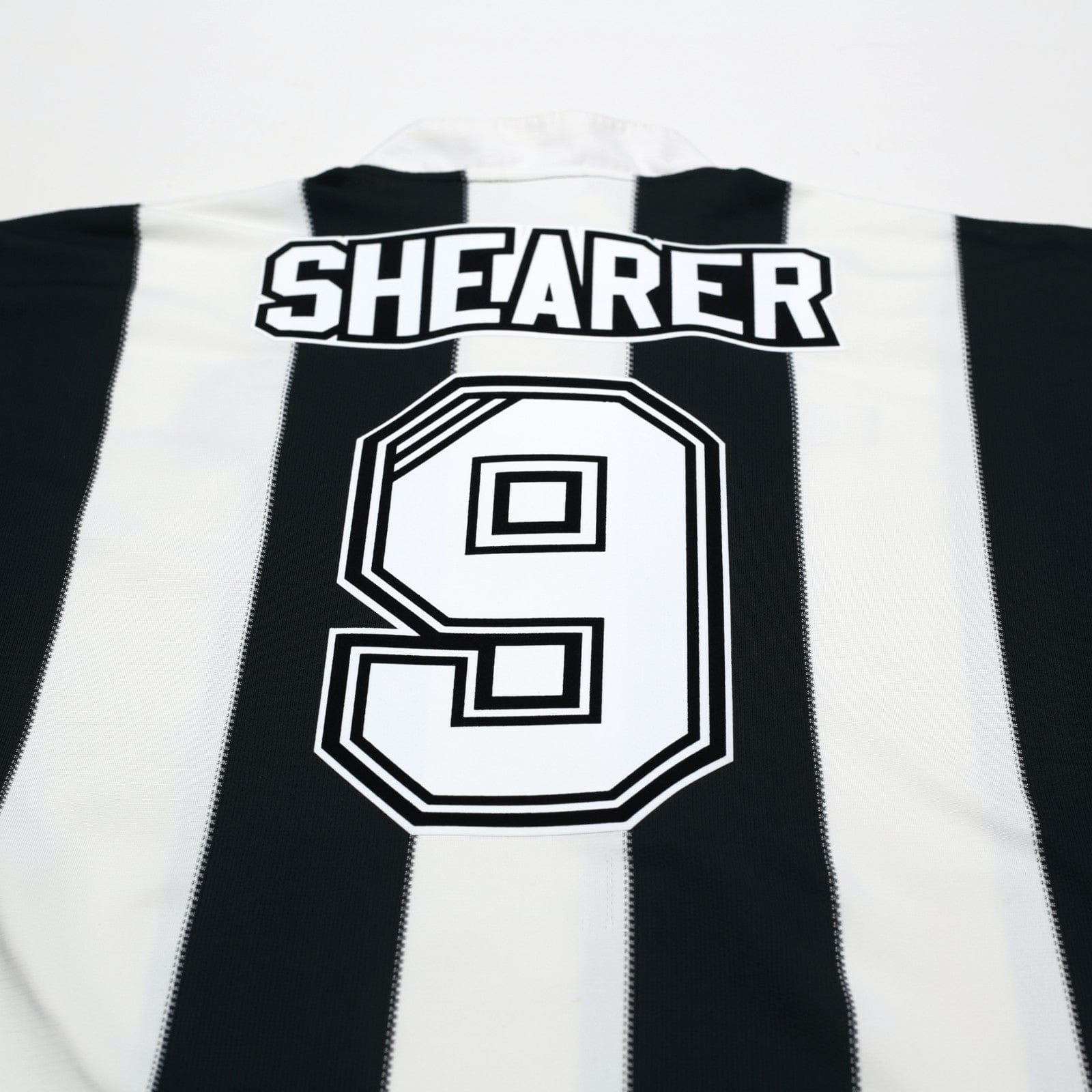 1995/97 Shearer #9 Newcastle United Vintage adidas Football Shirt (M)