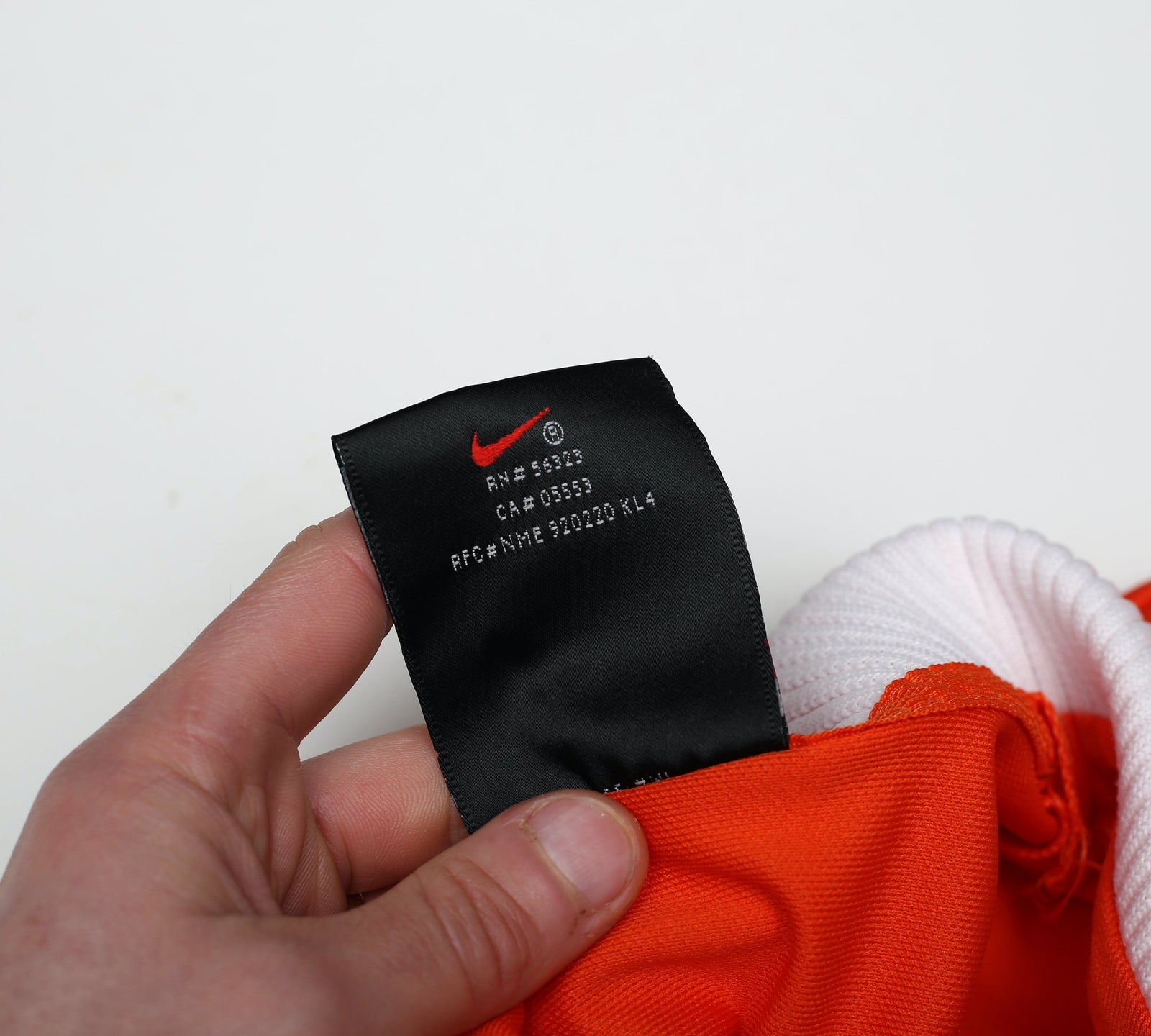 1996/97 BERGKAMP #8 Holland Vintage Nike Home Football Shirt (M) Arsenal