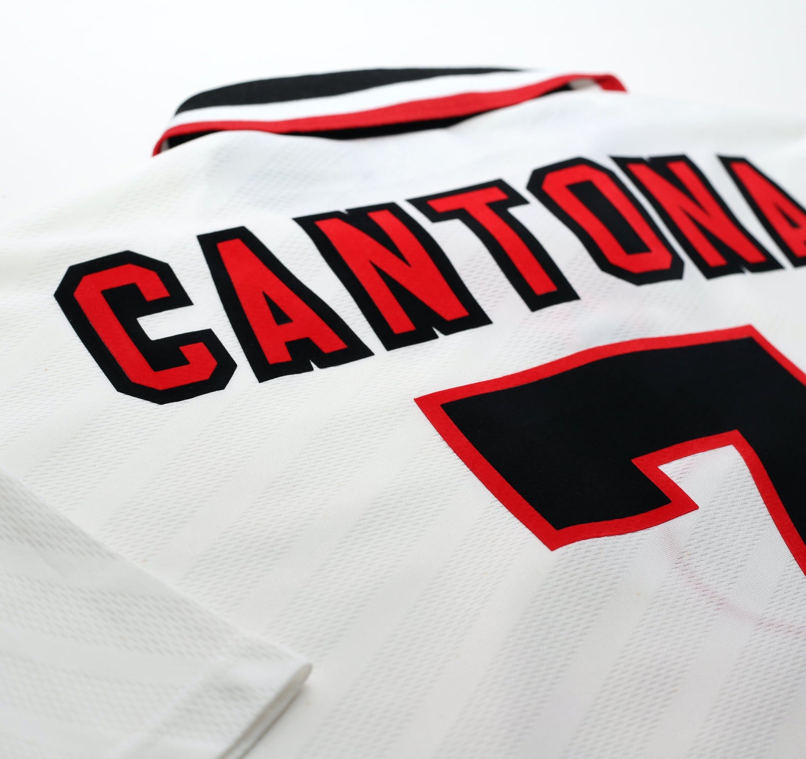 1996/97 CANTONA #7 Manchester United Vintage Umbro Away Football Shirt (L)