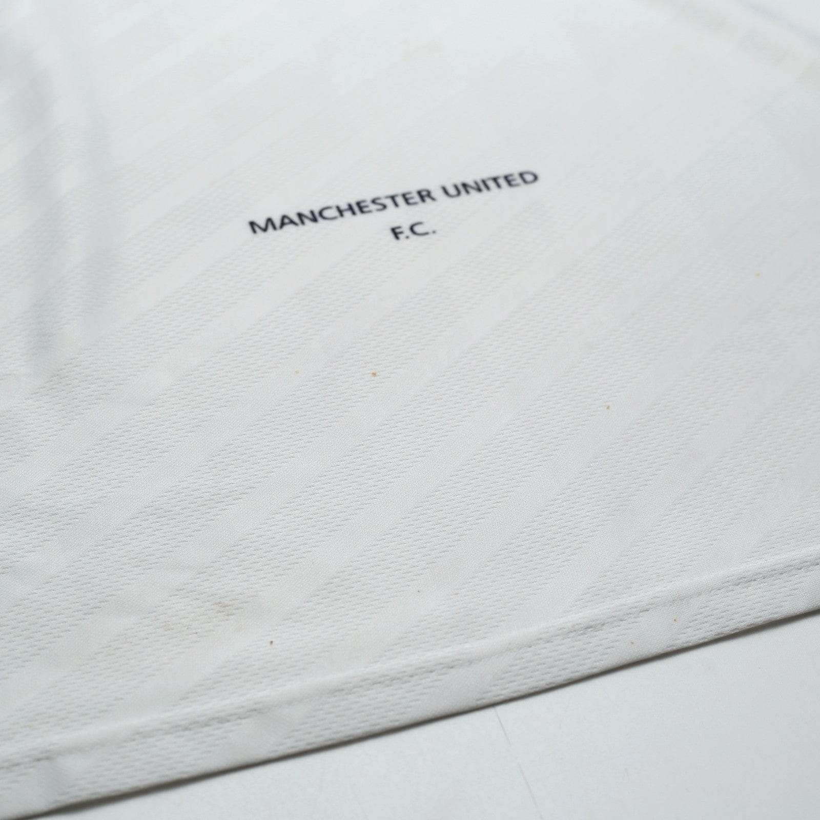 1996/97 Cantona #7 Manchester United Vintage Umbro Away Football Shirt (XL)