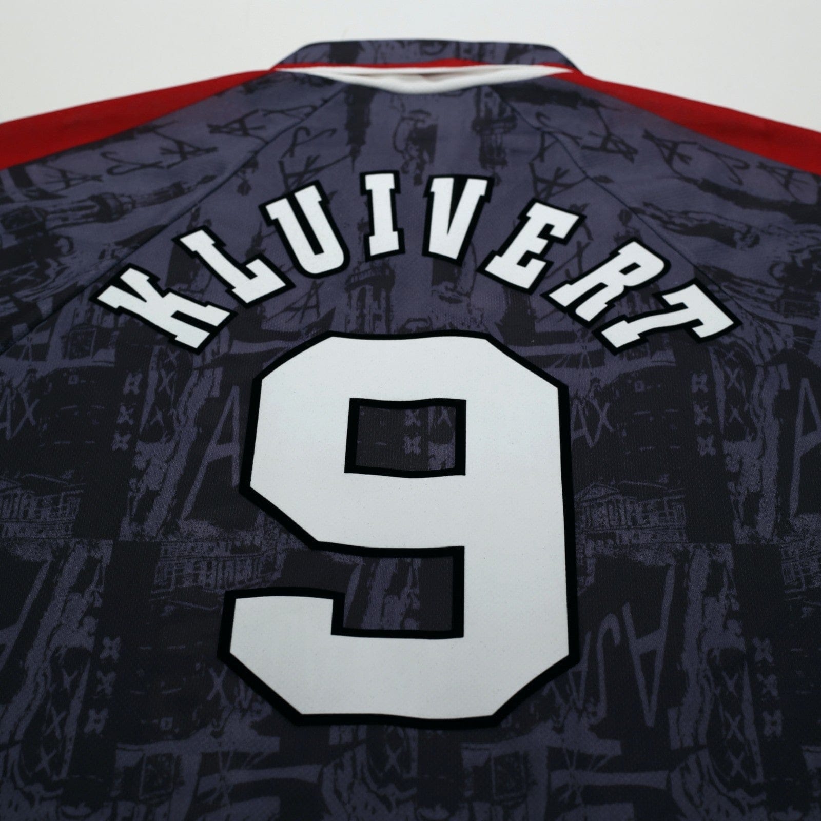 1996/97 Kluivert #9 Ajax Vintage Umbro Away Football Shirt (M)