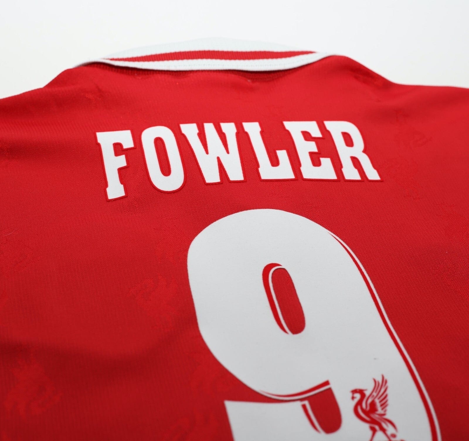 1996/98 FOWLER #9 Liverpool Vintage Reebok Home Football Shirt (M) 38/40